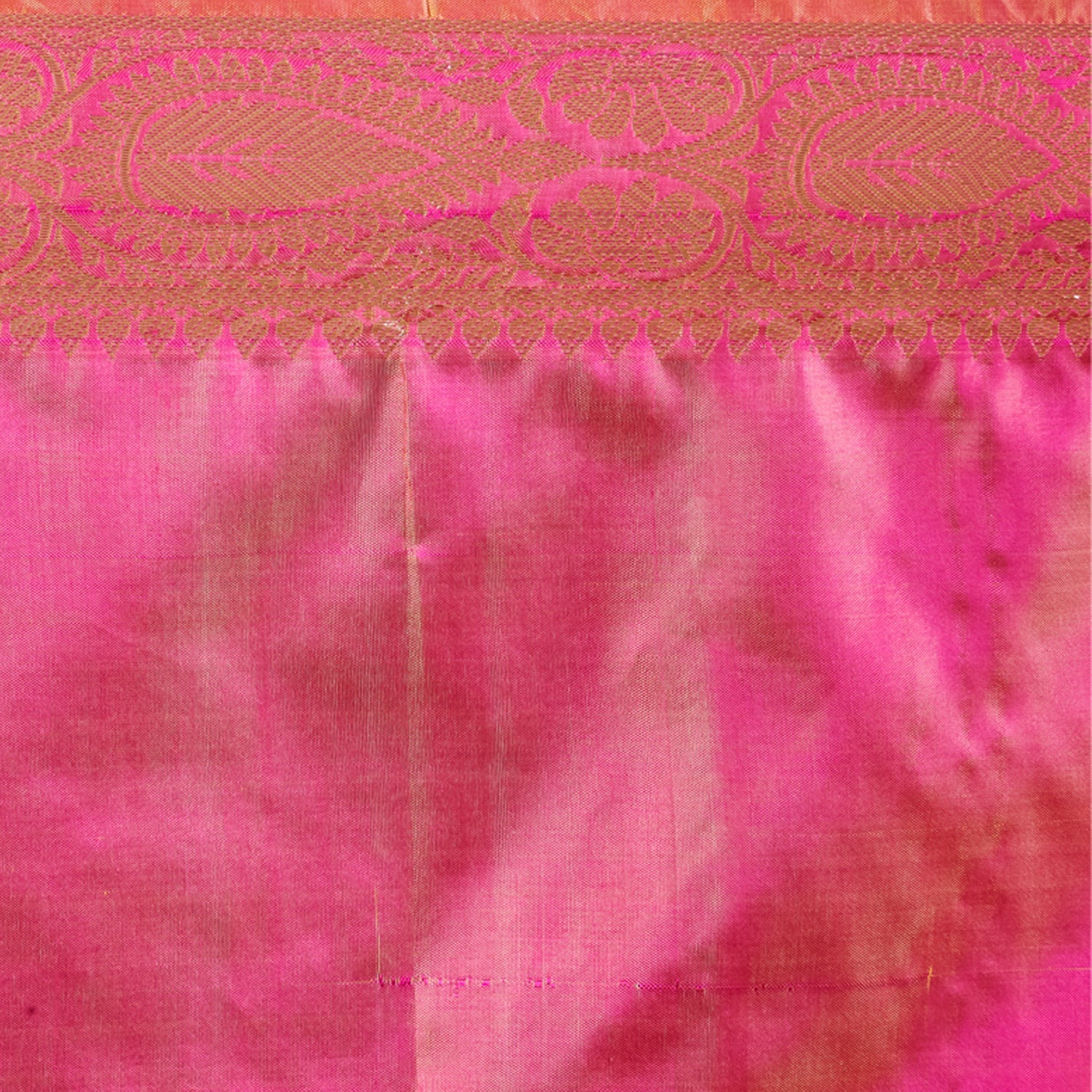 Pink Handwoven Kadwa Katan Silk Saree - Panaya