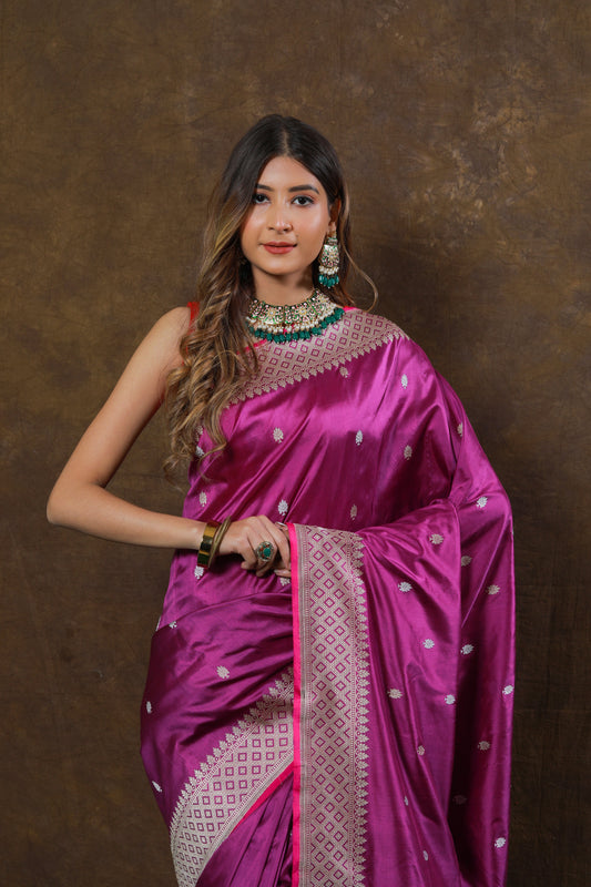 Rani Pink Handwoven Kadwa Katan Silk Saree - Panaya