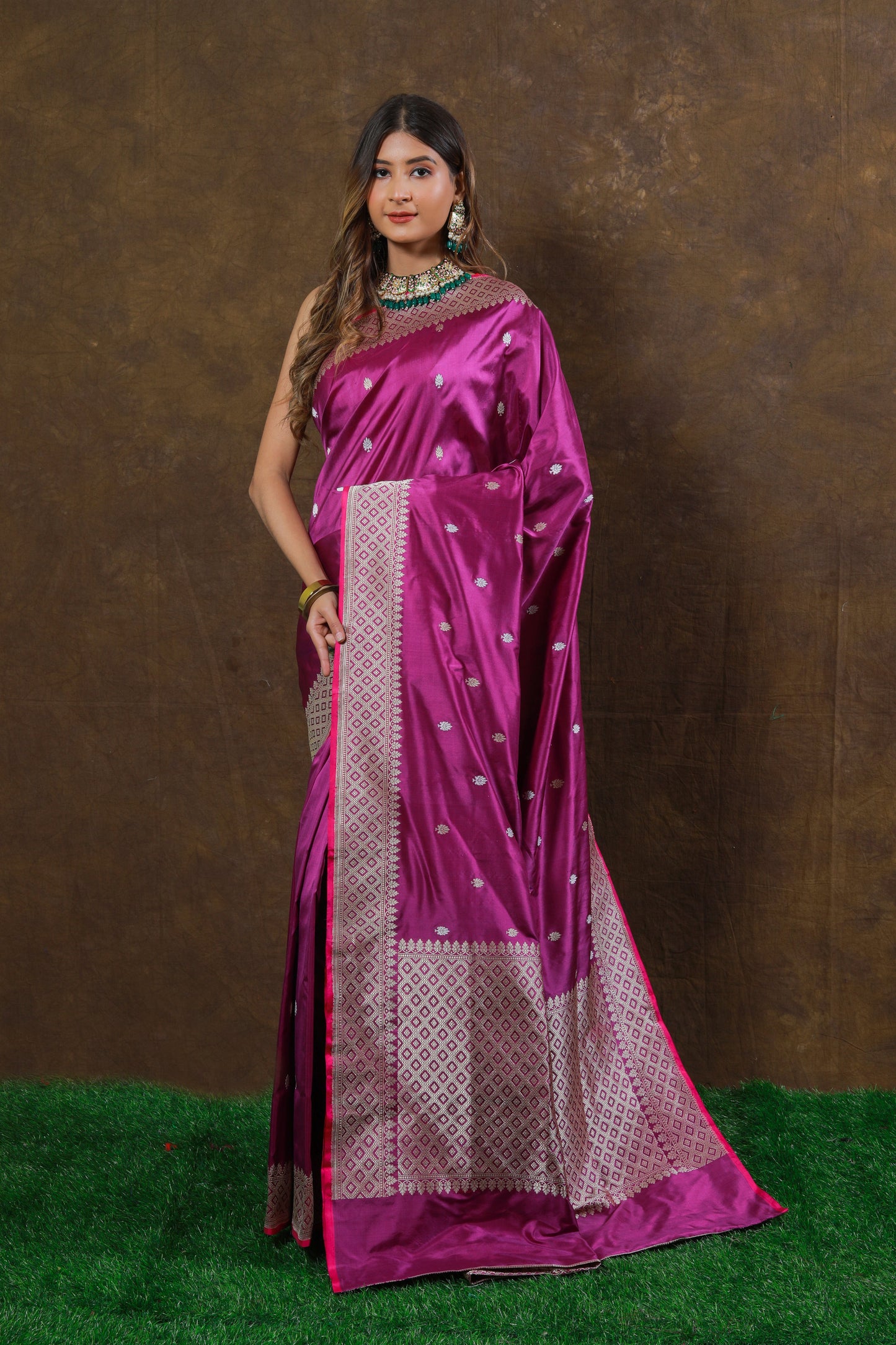 Rani Pink Handwoven Kadwa Katan Silk Saree - Panaya