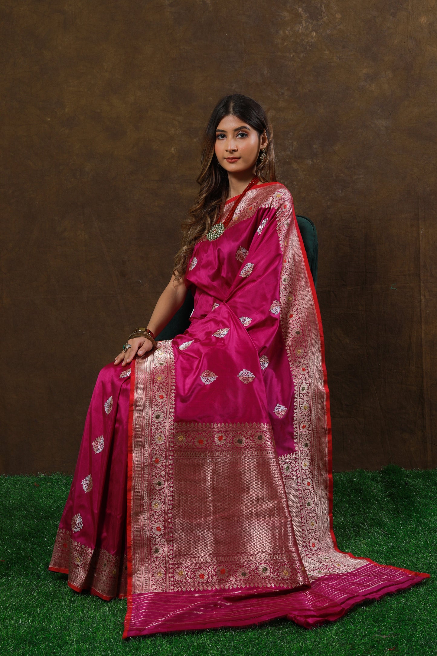 Rani Pink Handwoven Kadwa Katan Silk Saree - Panaya