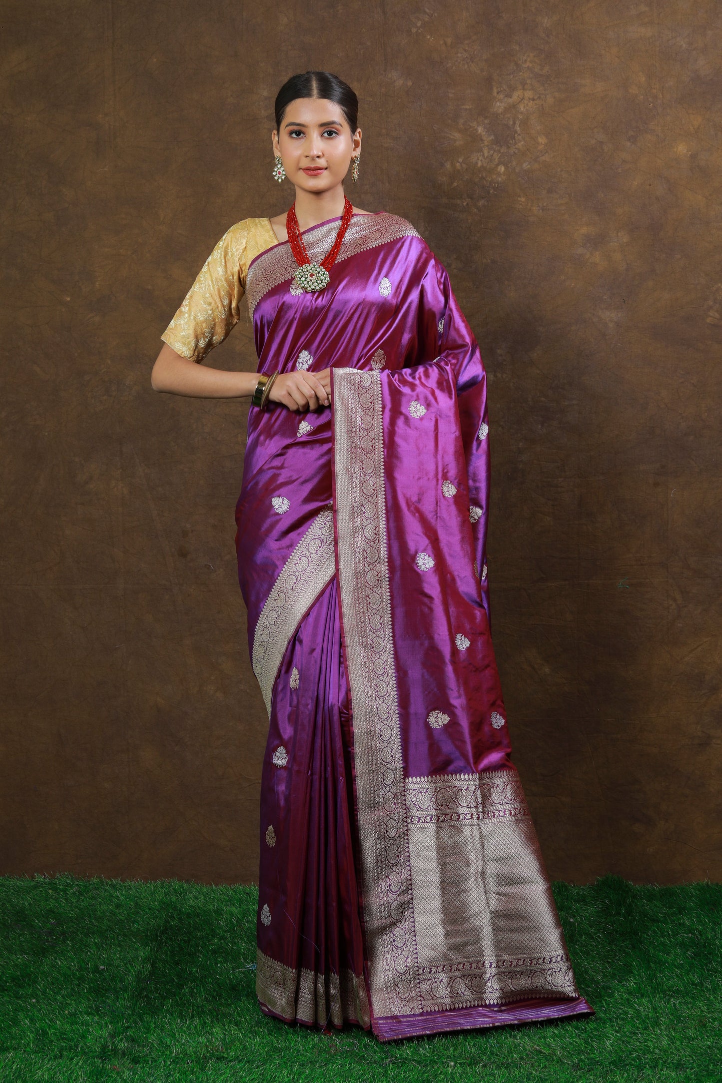 Purple Handwoven Kadwa Katan Silk Saree - Panaya