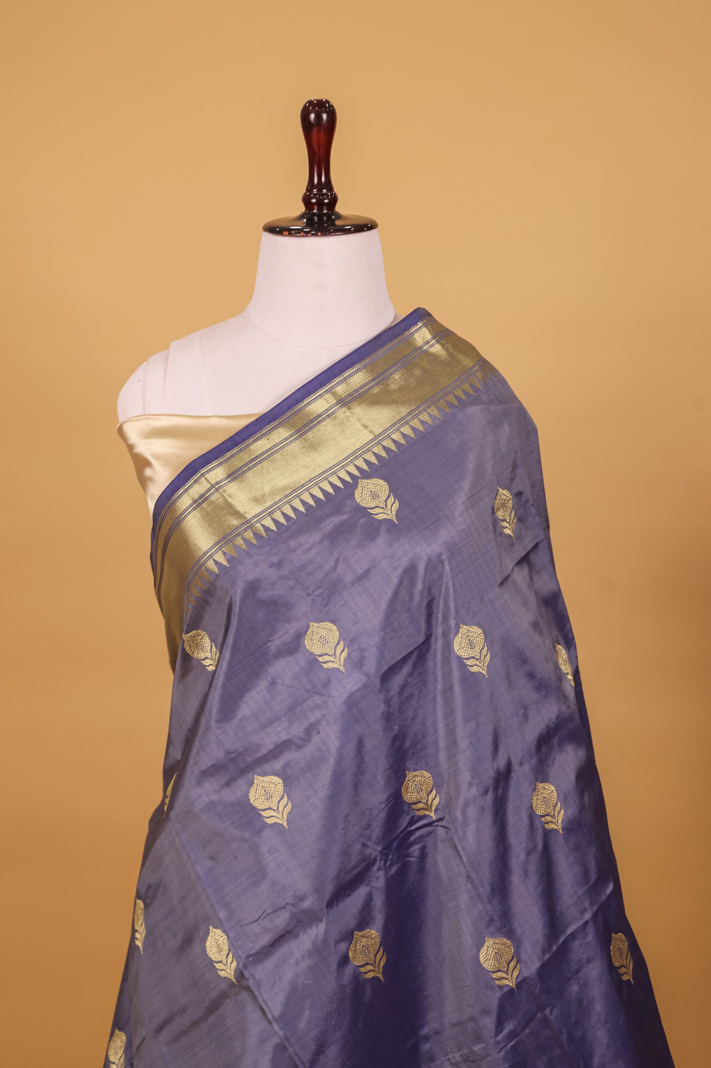 Grey Katan Pure Silk Kadhwa Saree - Panaya