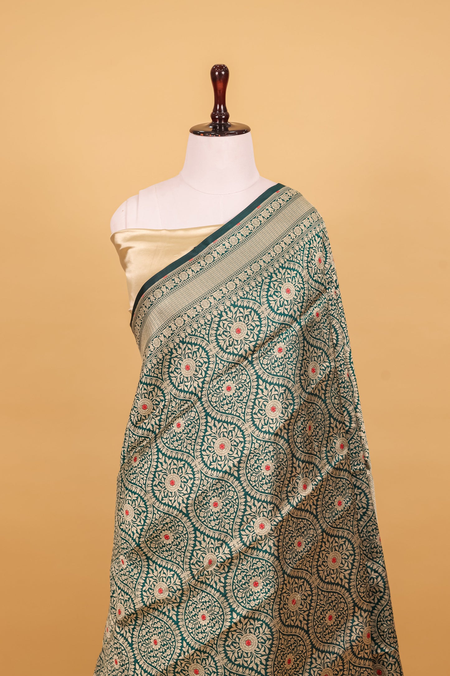 Green Katan Pure Silk Cutwork Saree - Panaya