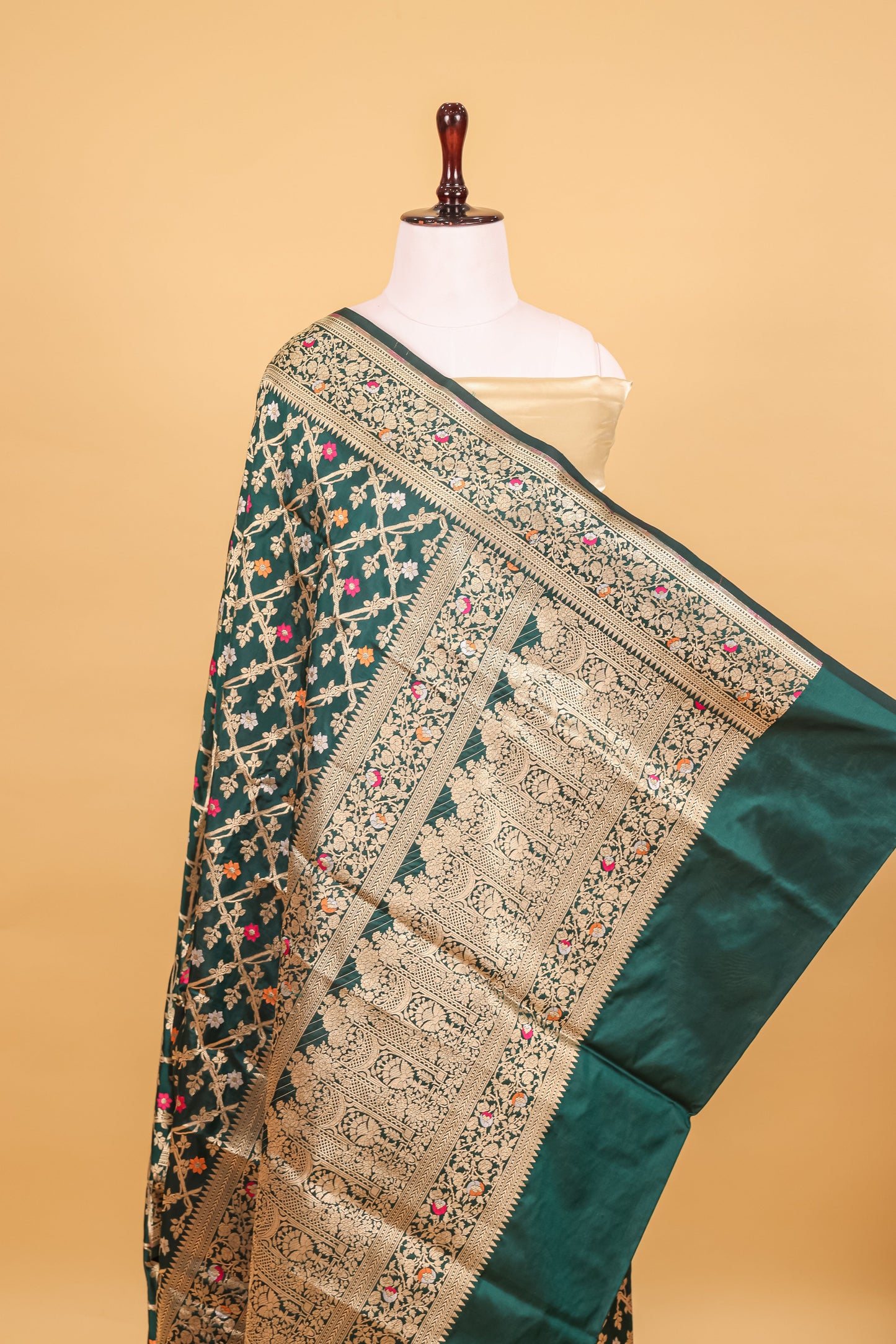 Green Katan Pure Silk Cutwork Saree - Panaya