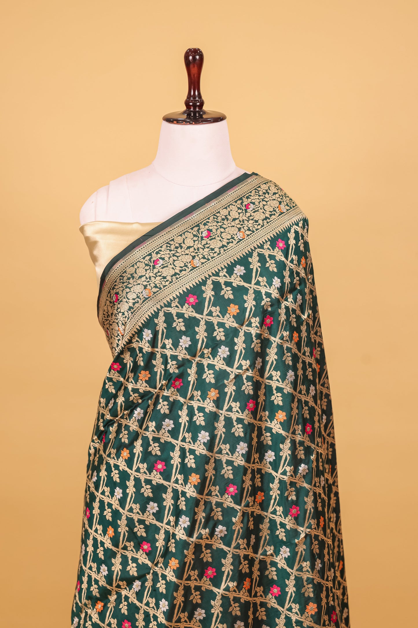 Green Katan Pure Silk Cutwork Saree - Panaya