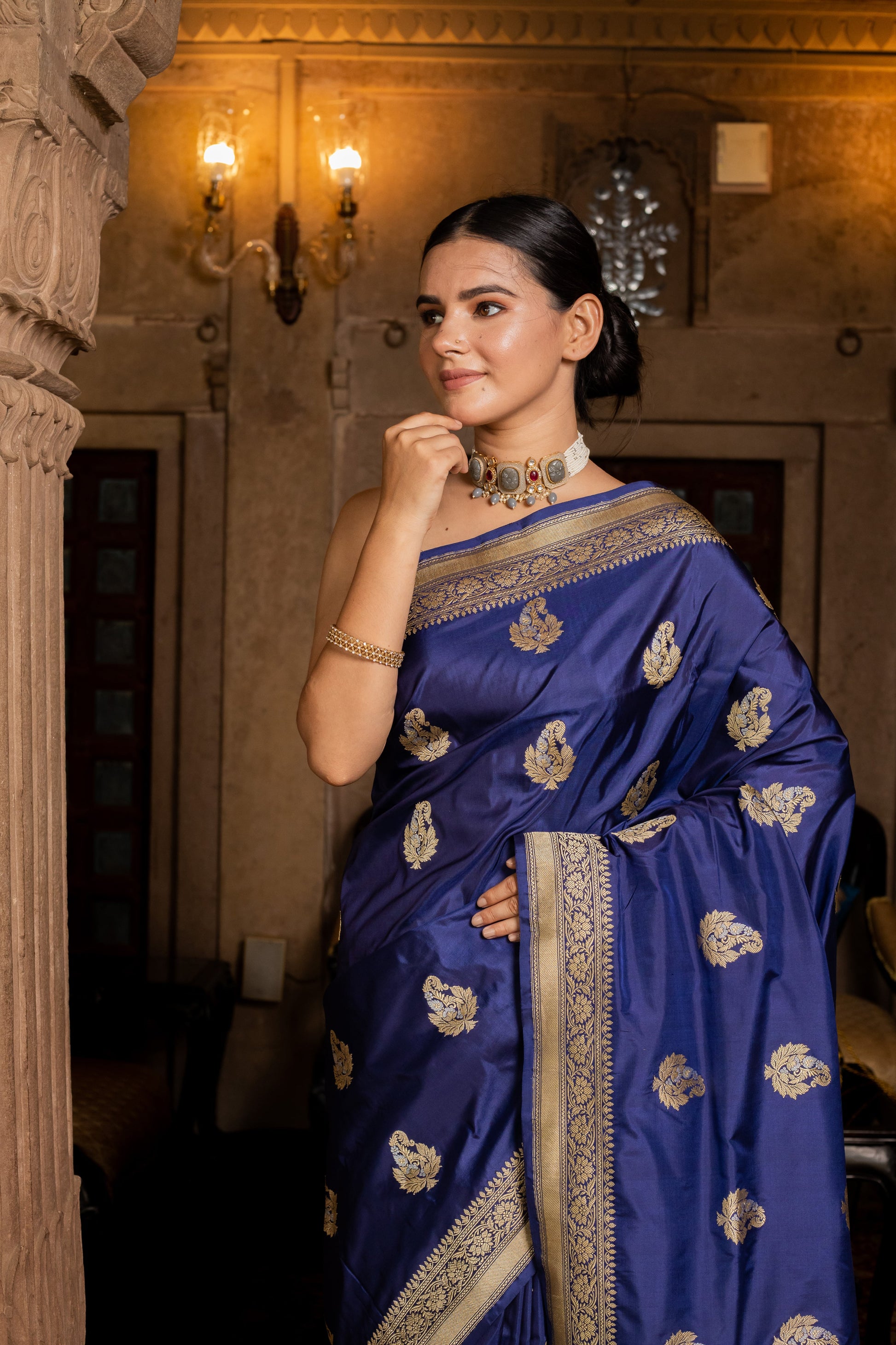 Royal Blue Handwoven Kadwa Katan Silk Saree - Panaya