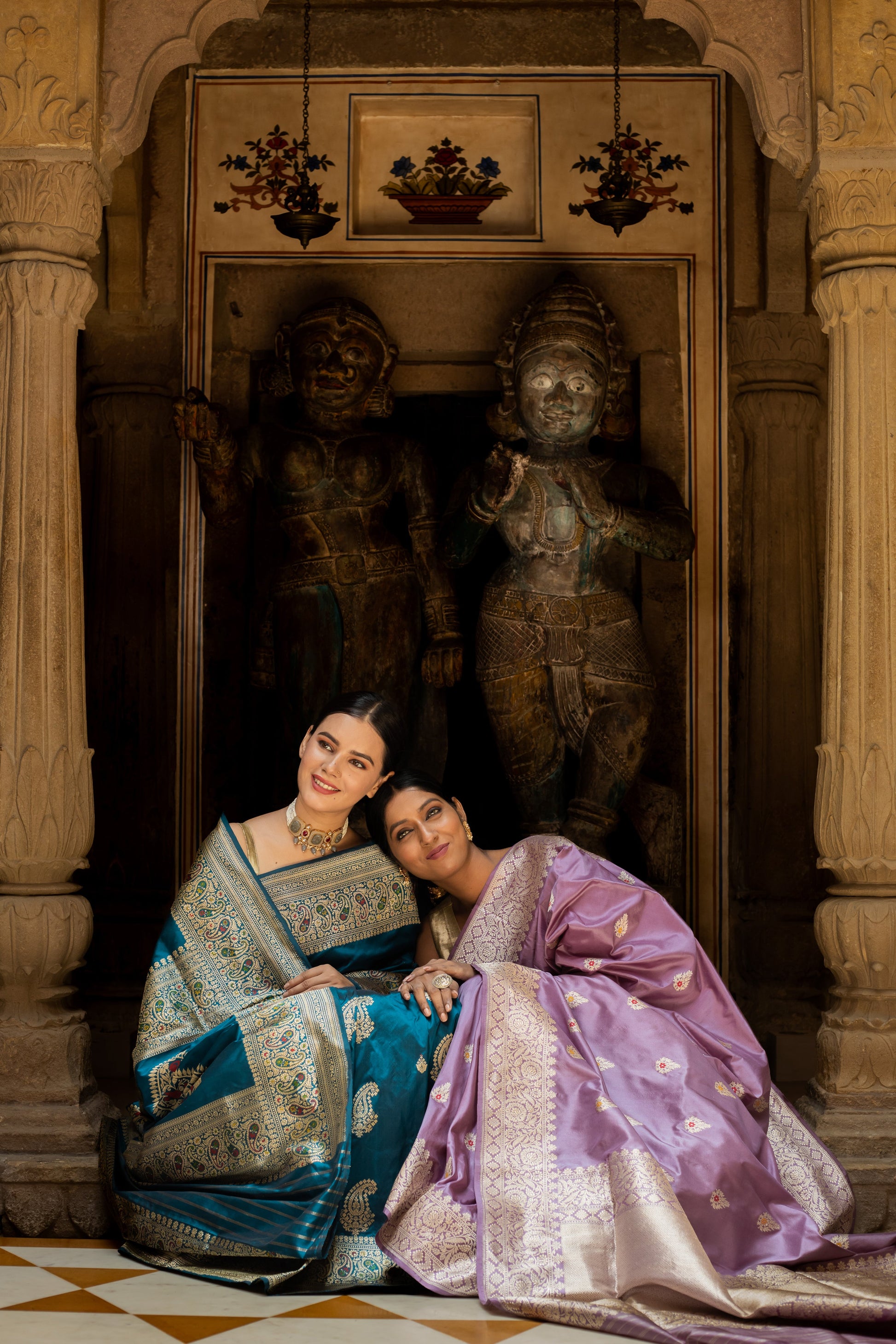 Teal Handwoven Kadwa Katan Silk Saree - Panaya