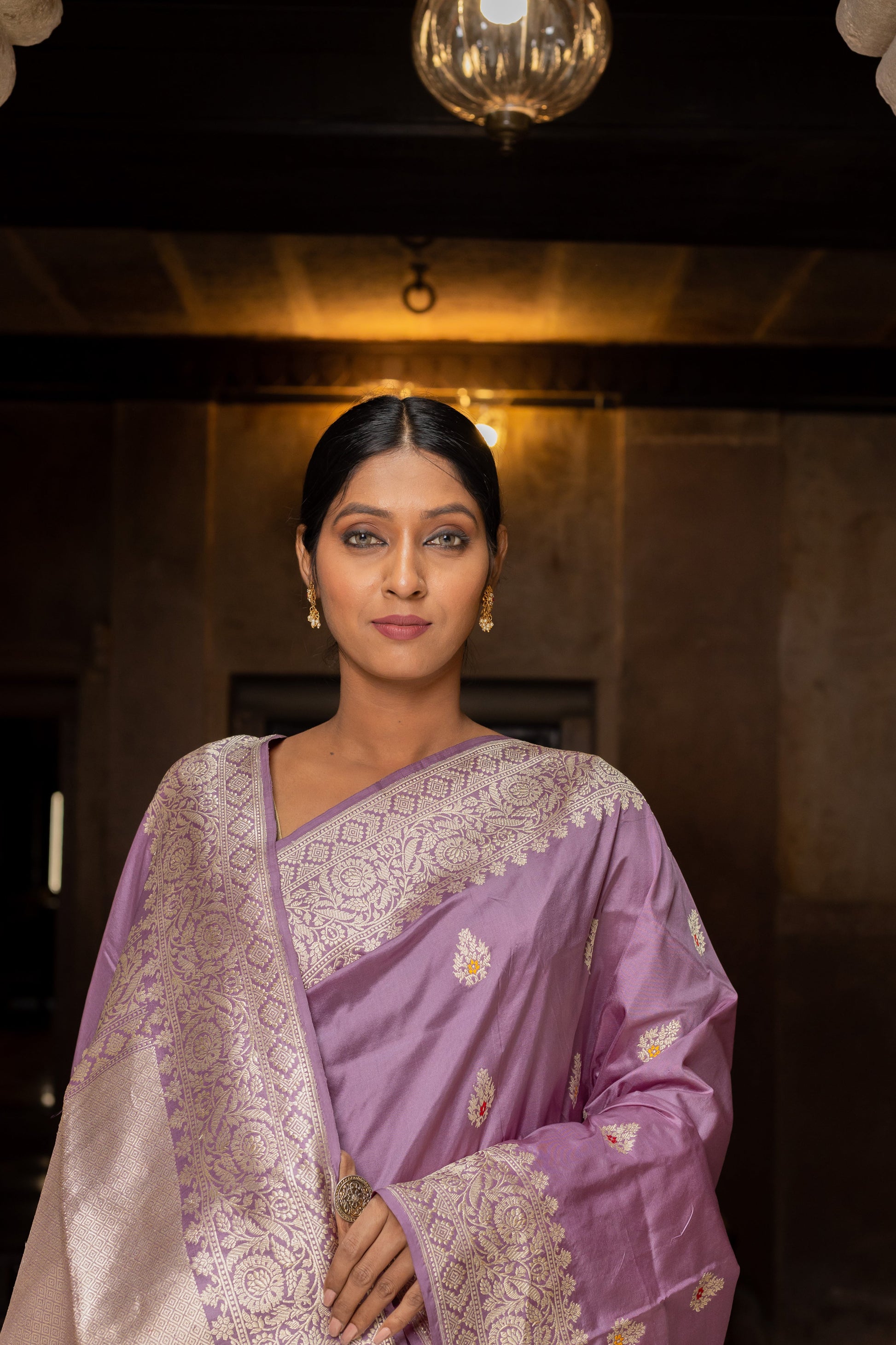 Lavender Handwoven Kadwa Katan Silk Saree - Panaya