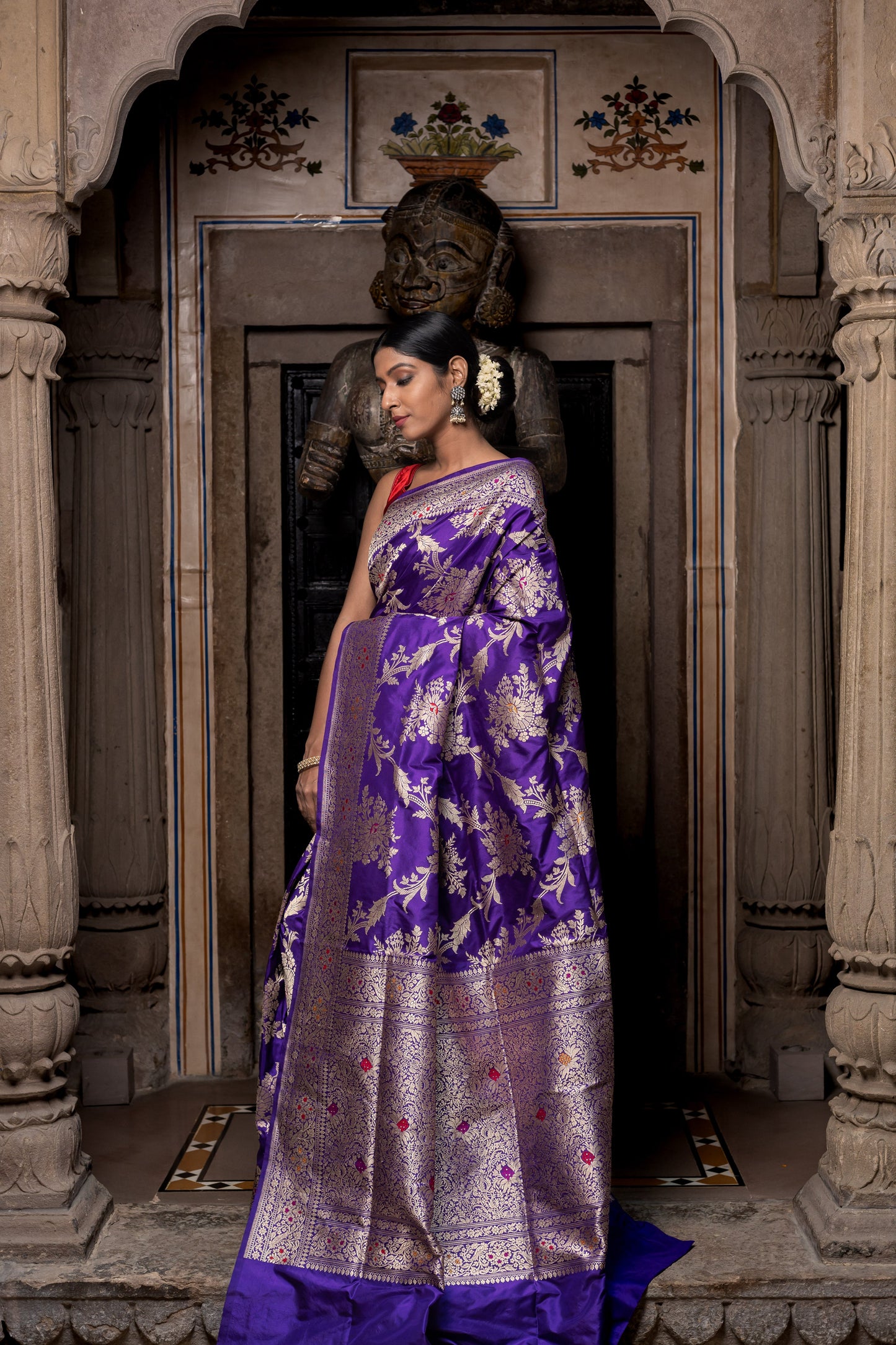 Purple Handwoven Kadwa Katan Silk Saree - Panaya