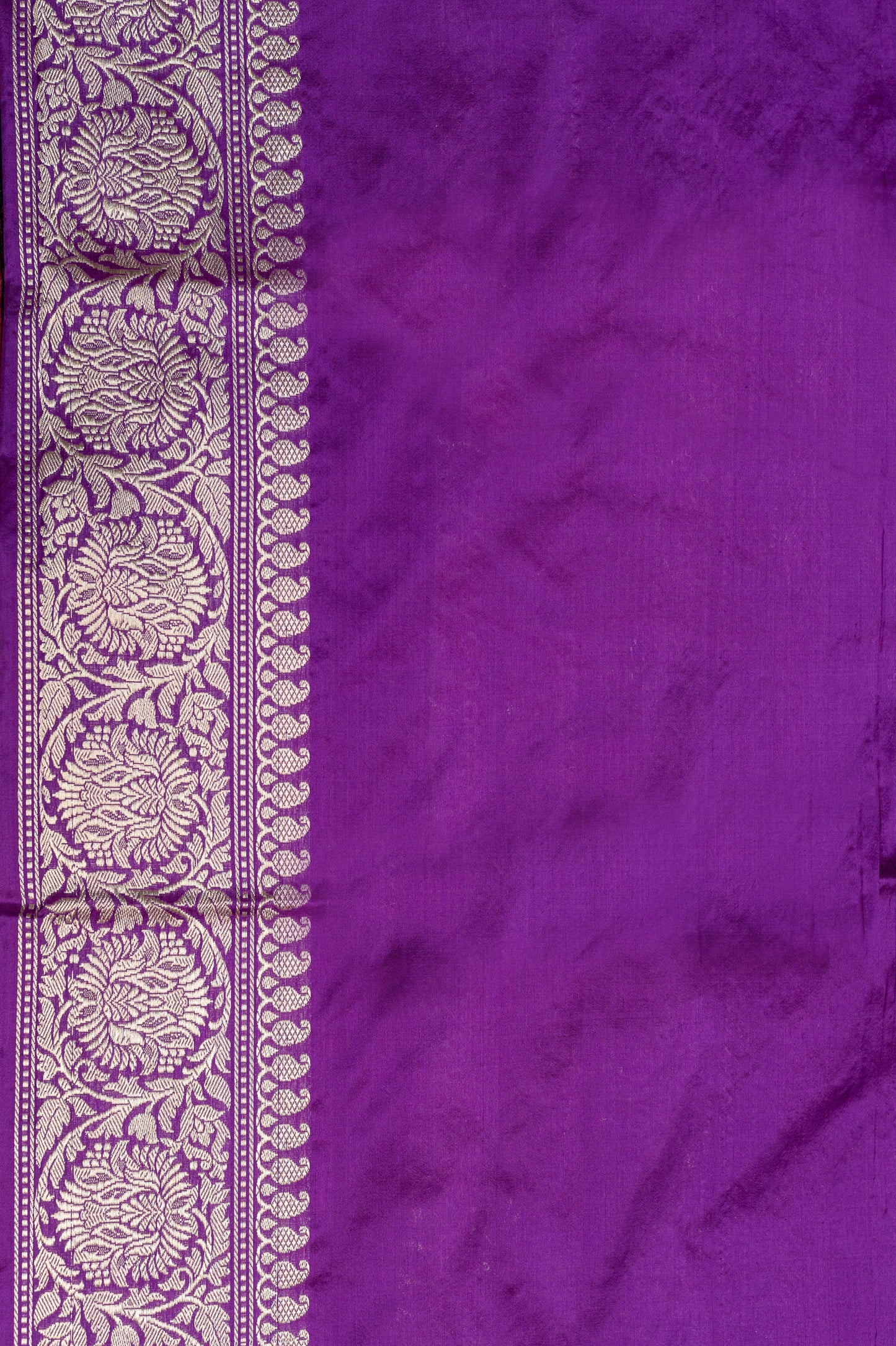 Purple Handwoven Kadwa Katan Silk Saree - Panaya