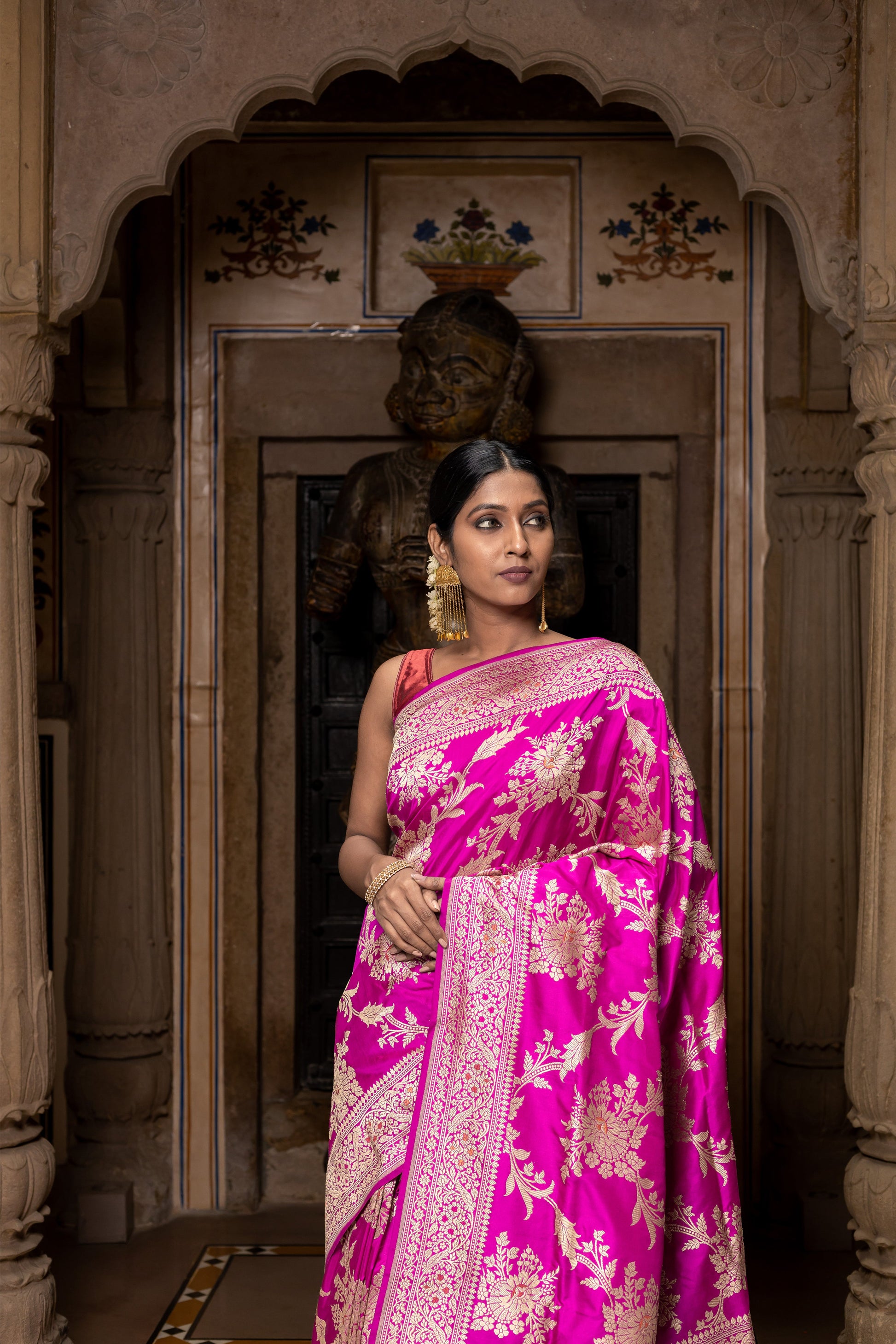 Rani Pink Handwoven Kadwa Katan Silk Saree - Panaya