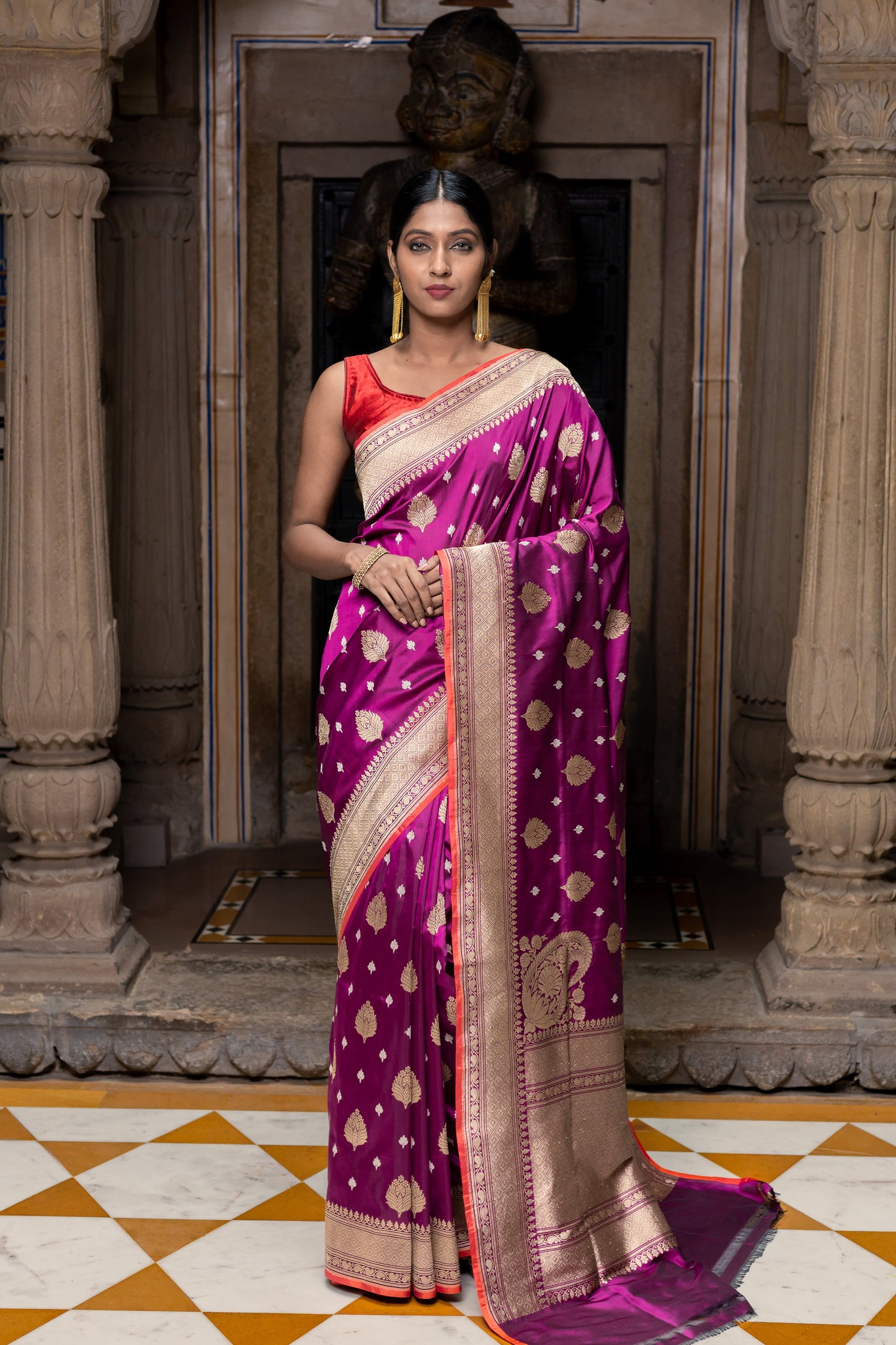 Purple Handwoven Kadwa Katan Silk Saree - Panaya