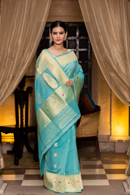 Teal Handwoven Kadwa Katan Silk Saree - Panaya