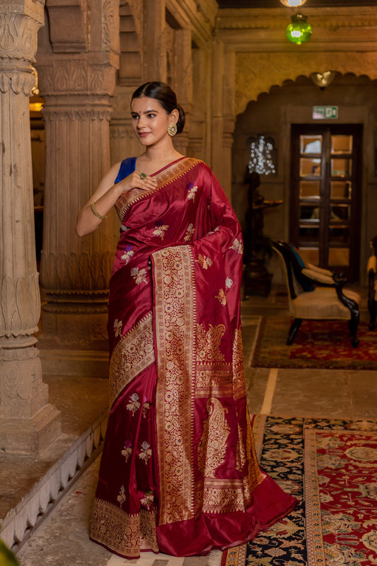 Maroon Handwoven Kadwa Katan Silk Saree - Panaya