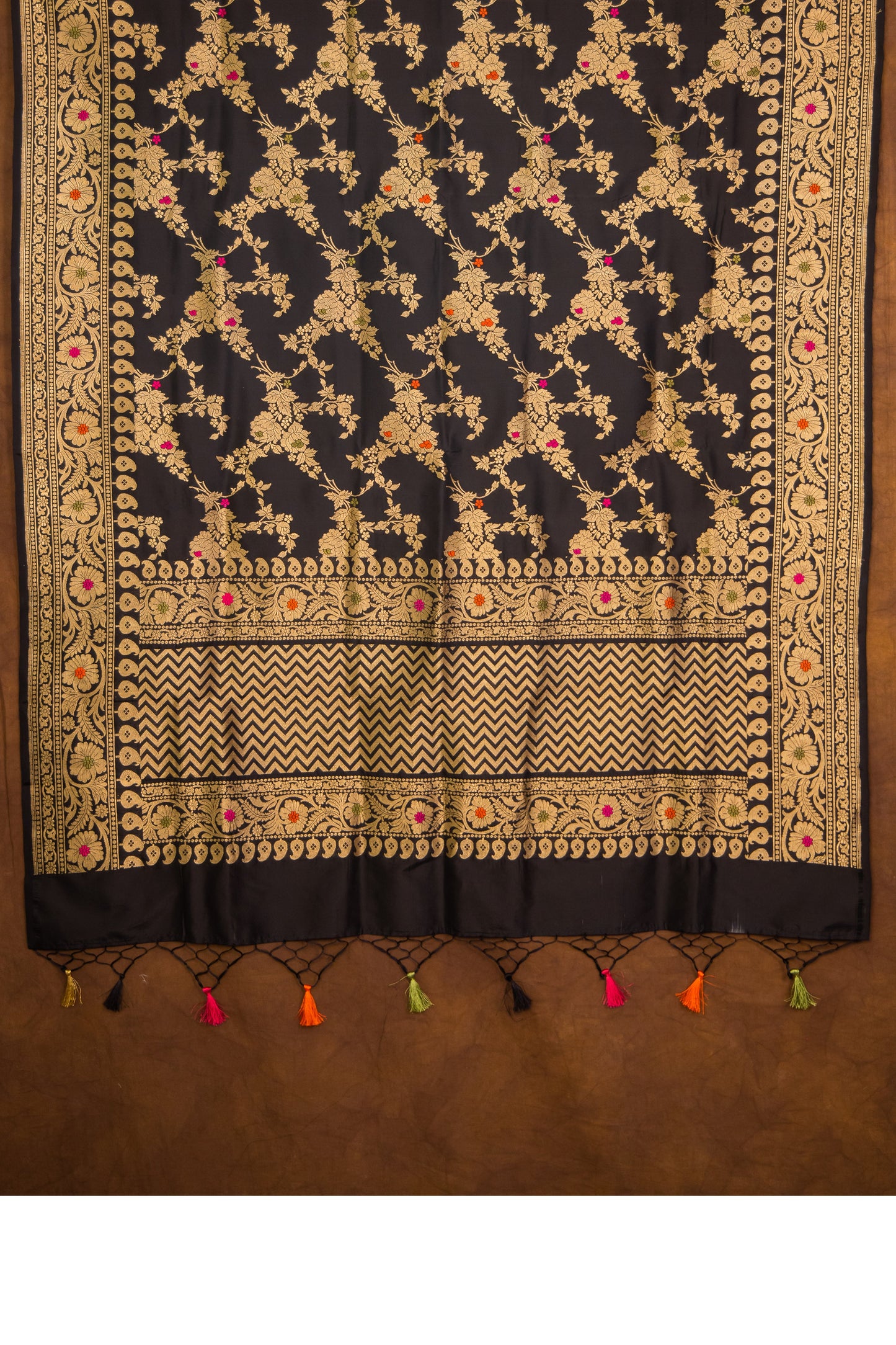 Black Katan Pure Silk Dupatta - Panaya