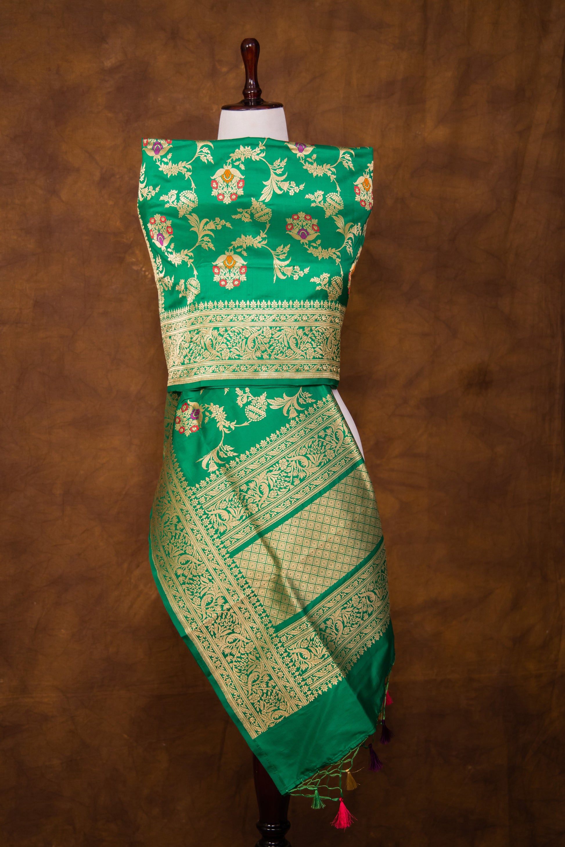 Green Katan Pure Silk Dupatta - Panaya