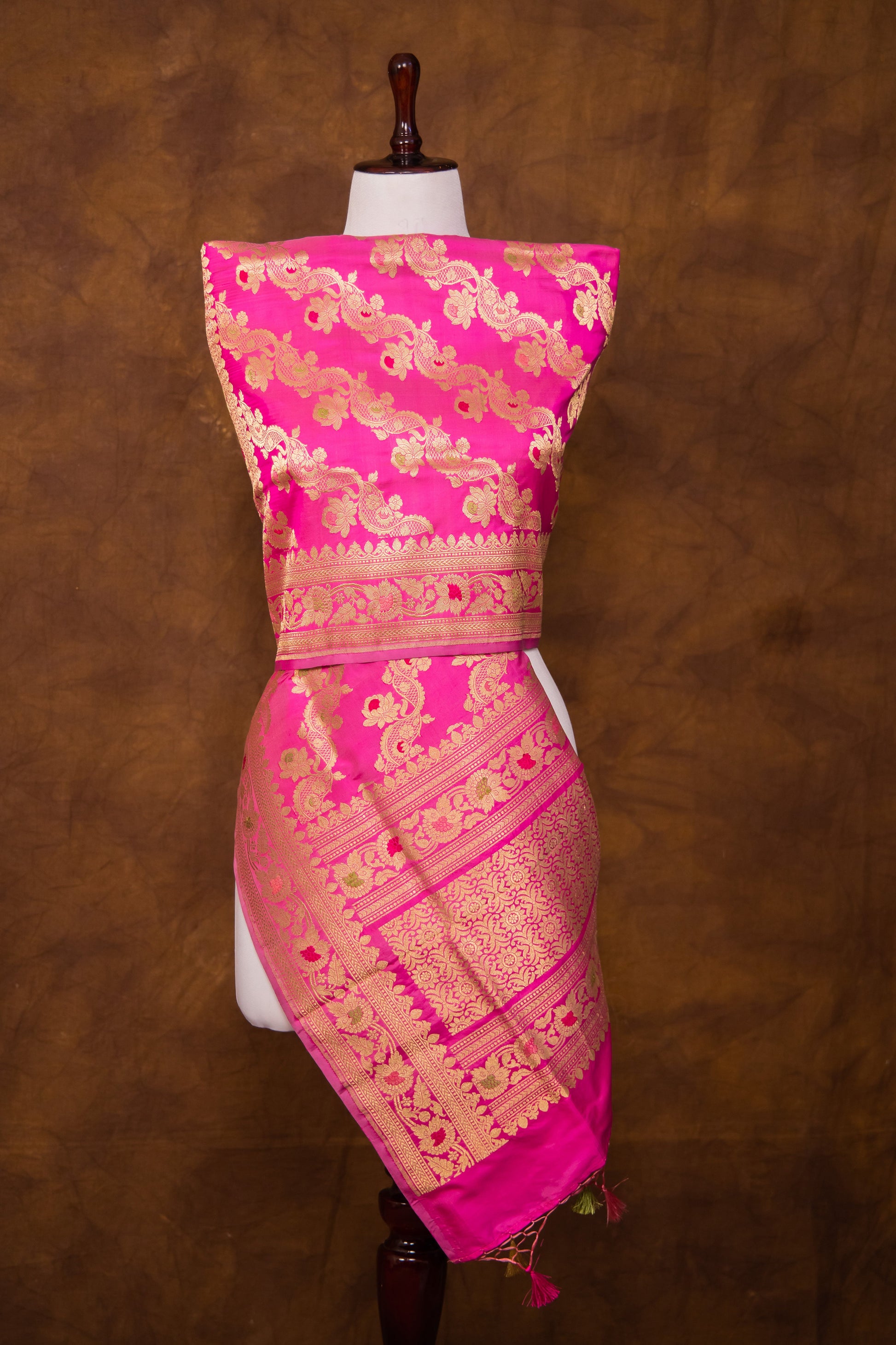 Light Pink Katan Pure Silk Dupatta - Panaya