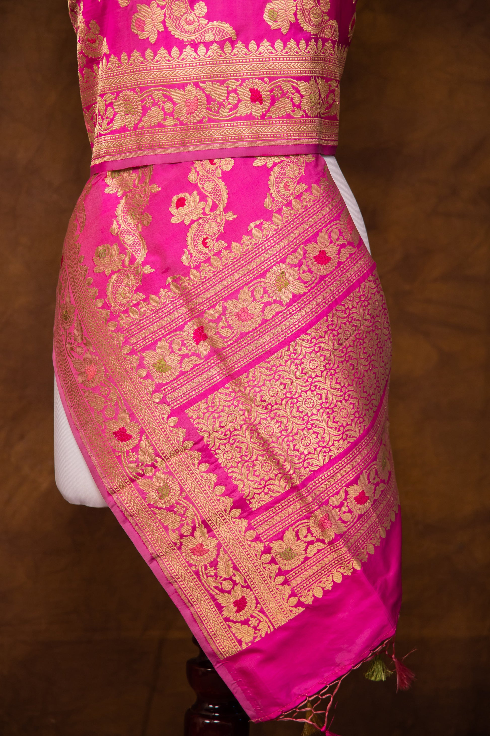 Light Pink Katan Pure Silk Dupatta - Panaya