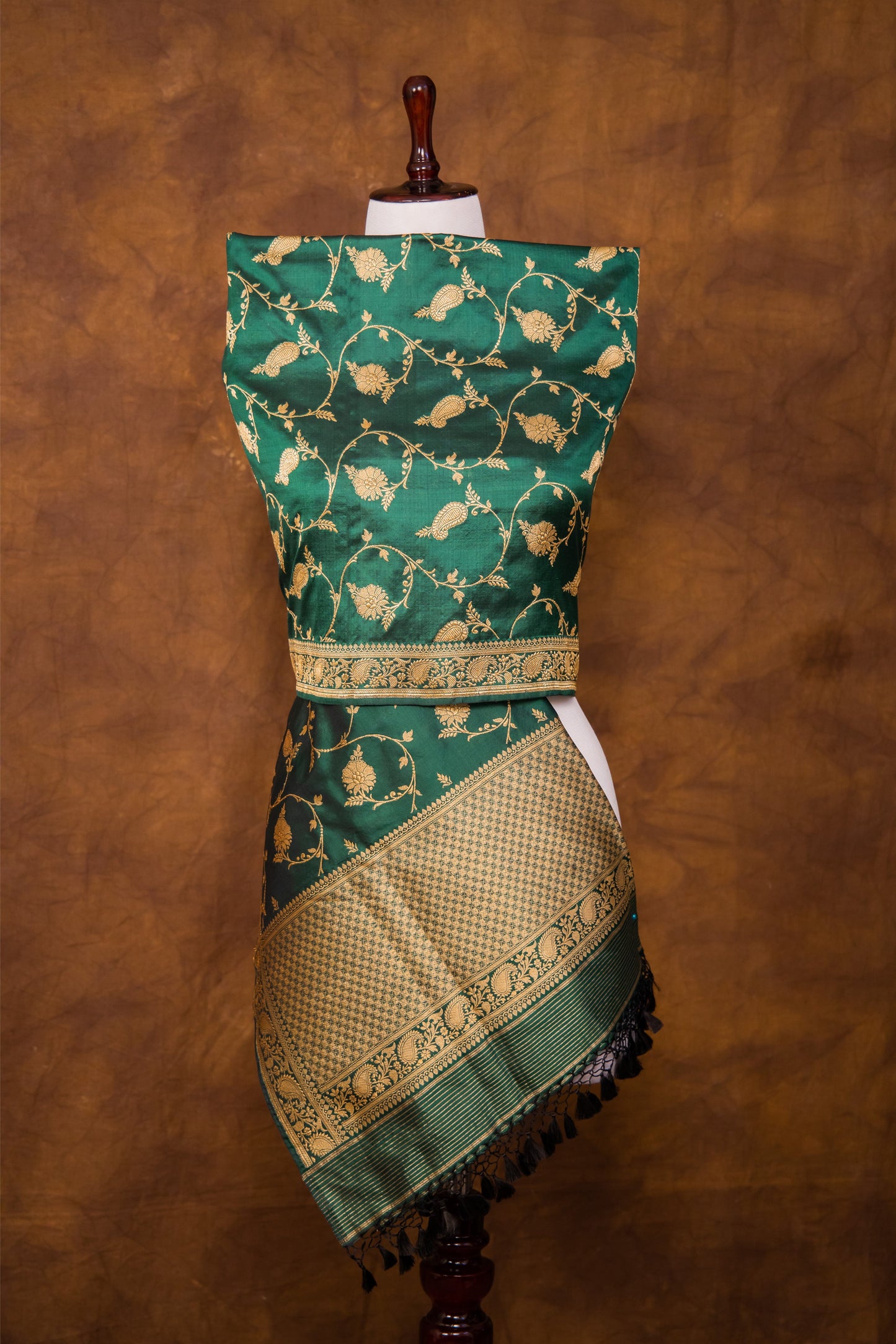 Green Katan Pure Silk Dupatta - Panaya