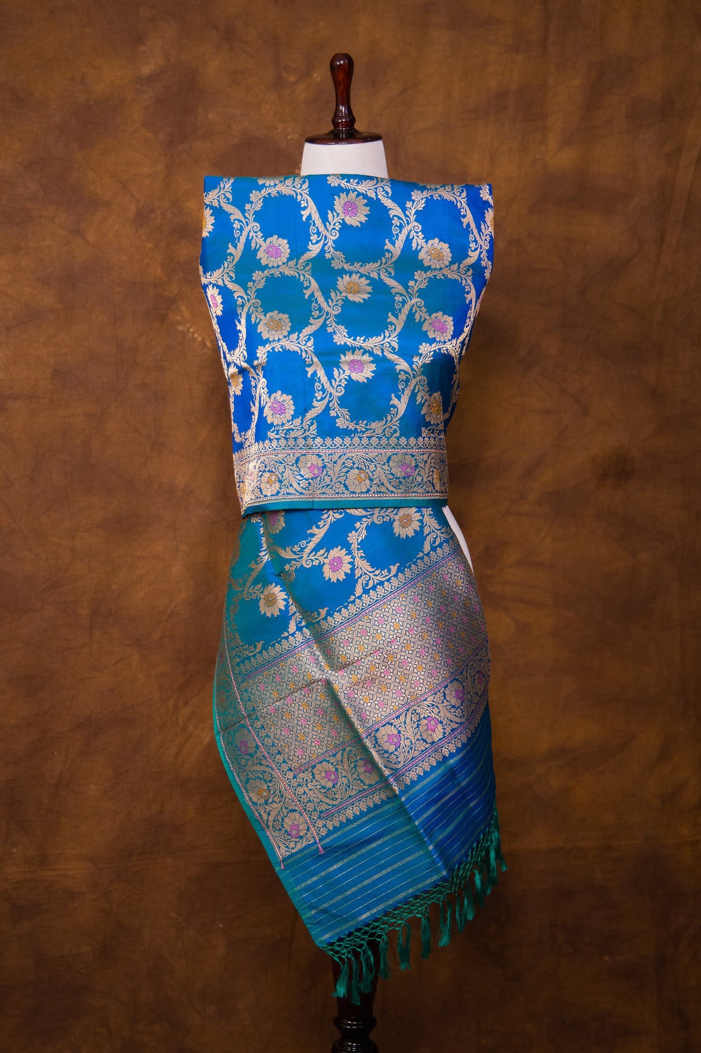 Peacock Katan Pure Silk Dupatta - Panaya