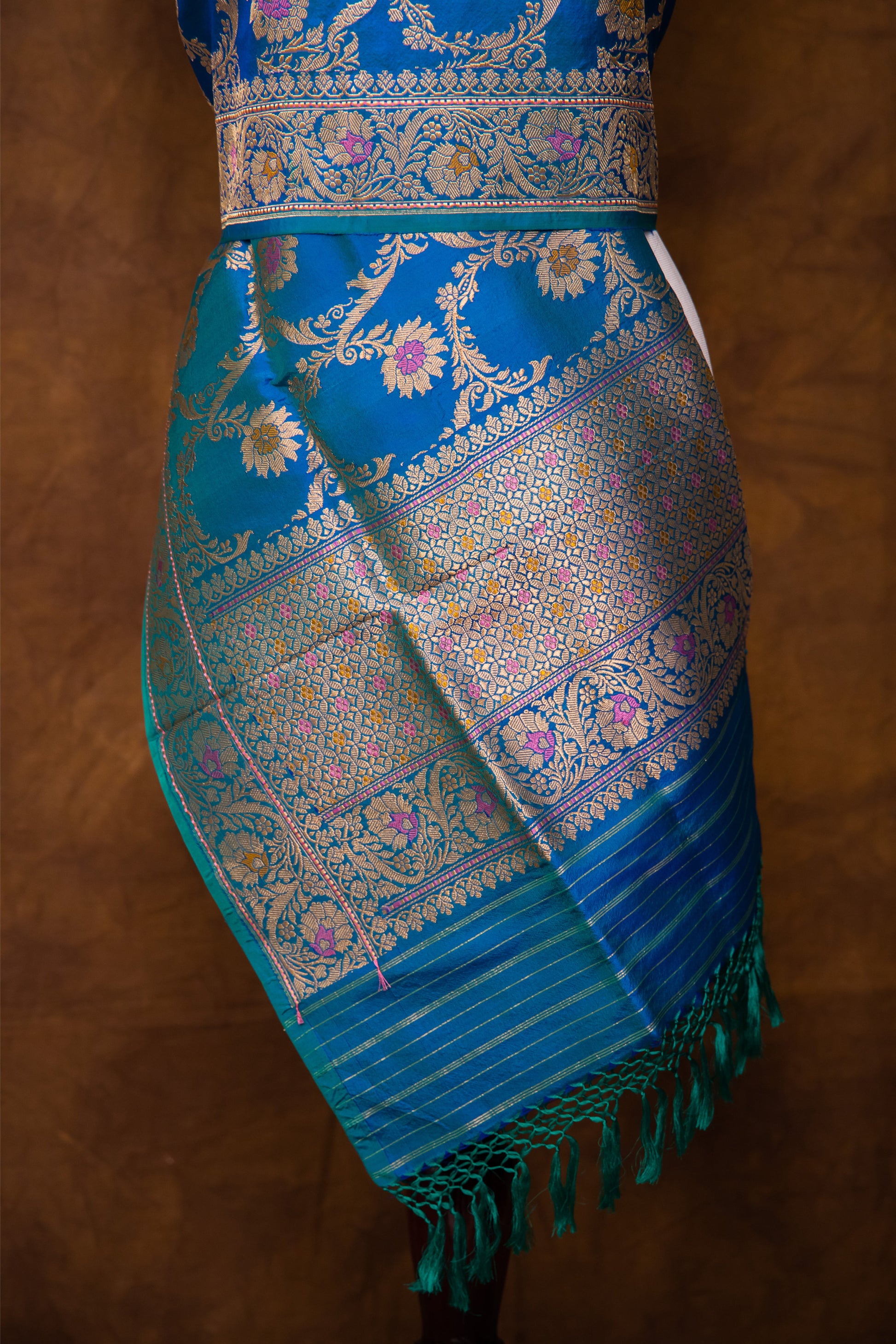 Peacock Katan Pure Silk Dupatta - Panaya