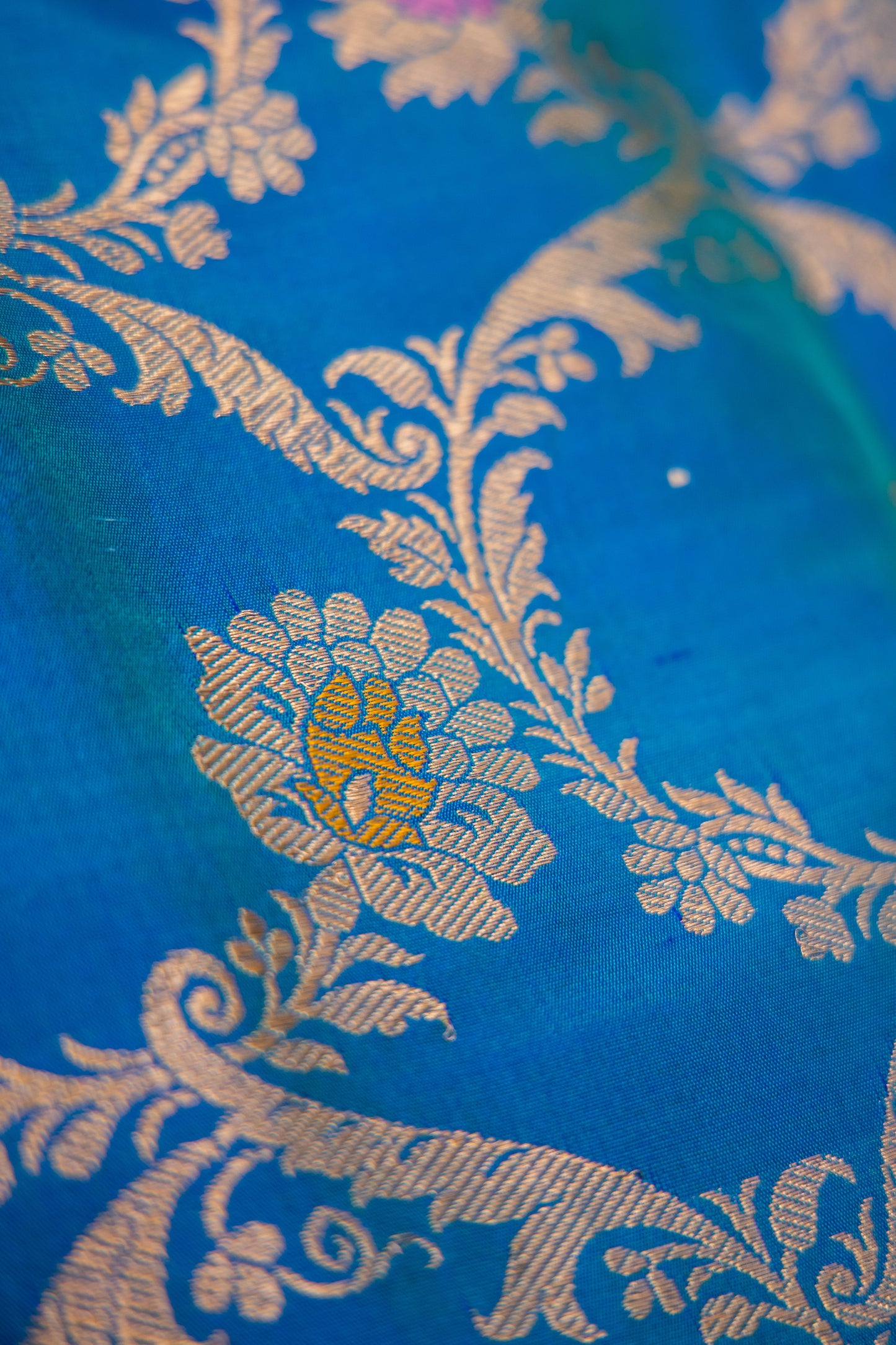 Peacock Katan Pure Silk Dupatta - Panaya