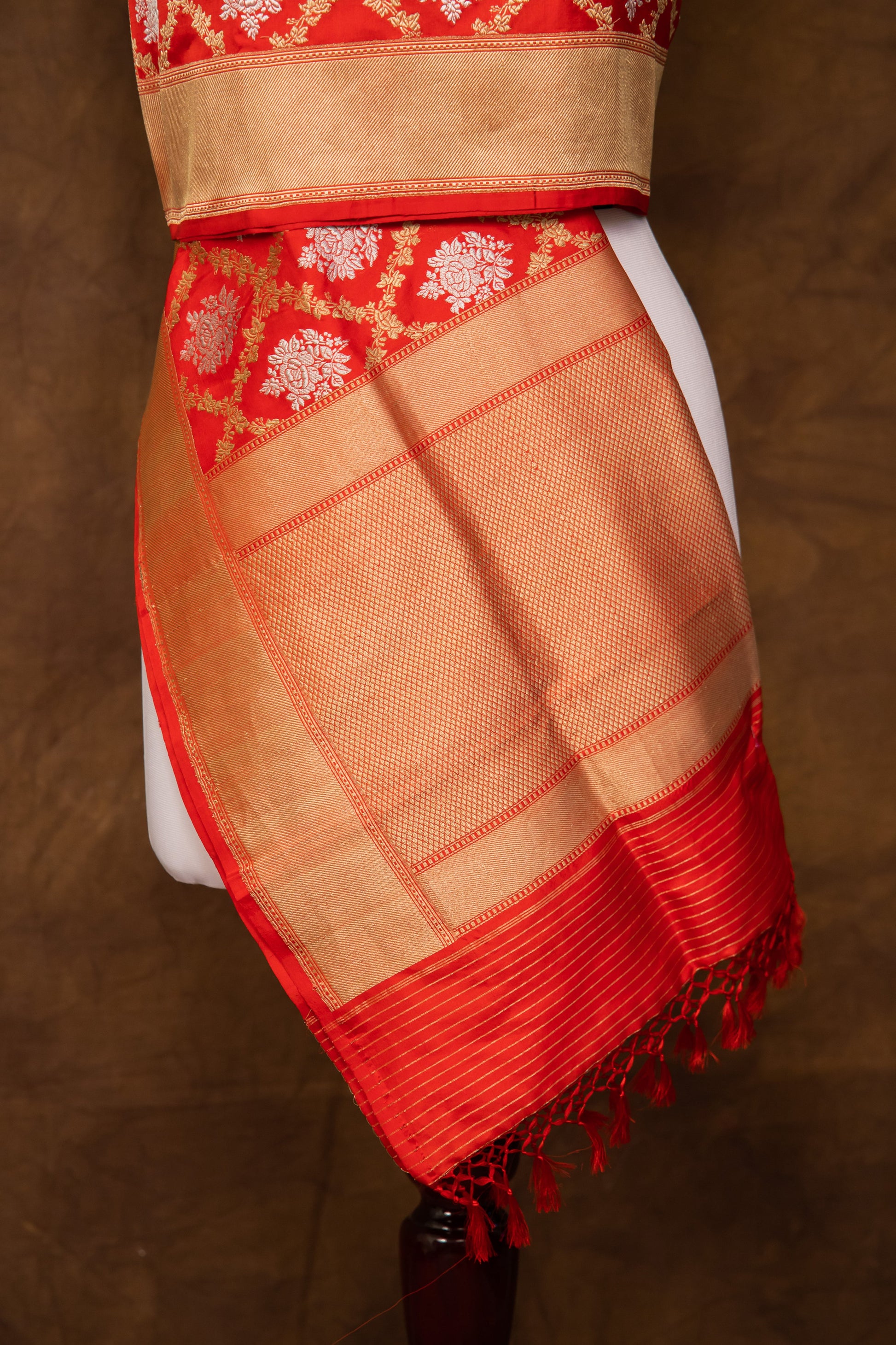 Red Katan Pure Silk Dupatta - Panaya