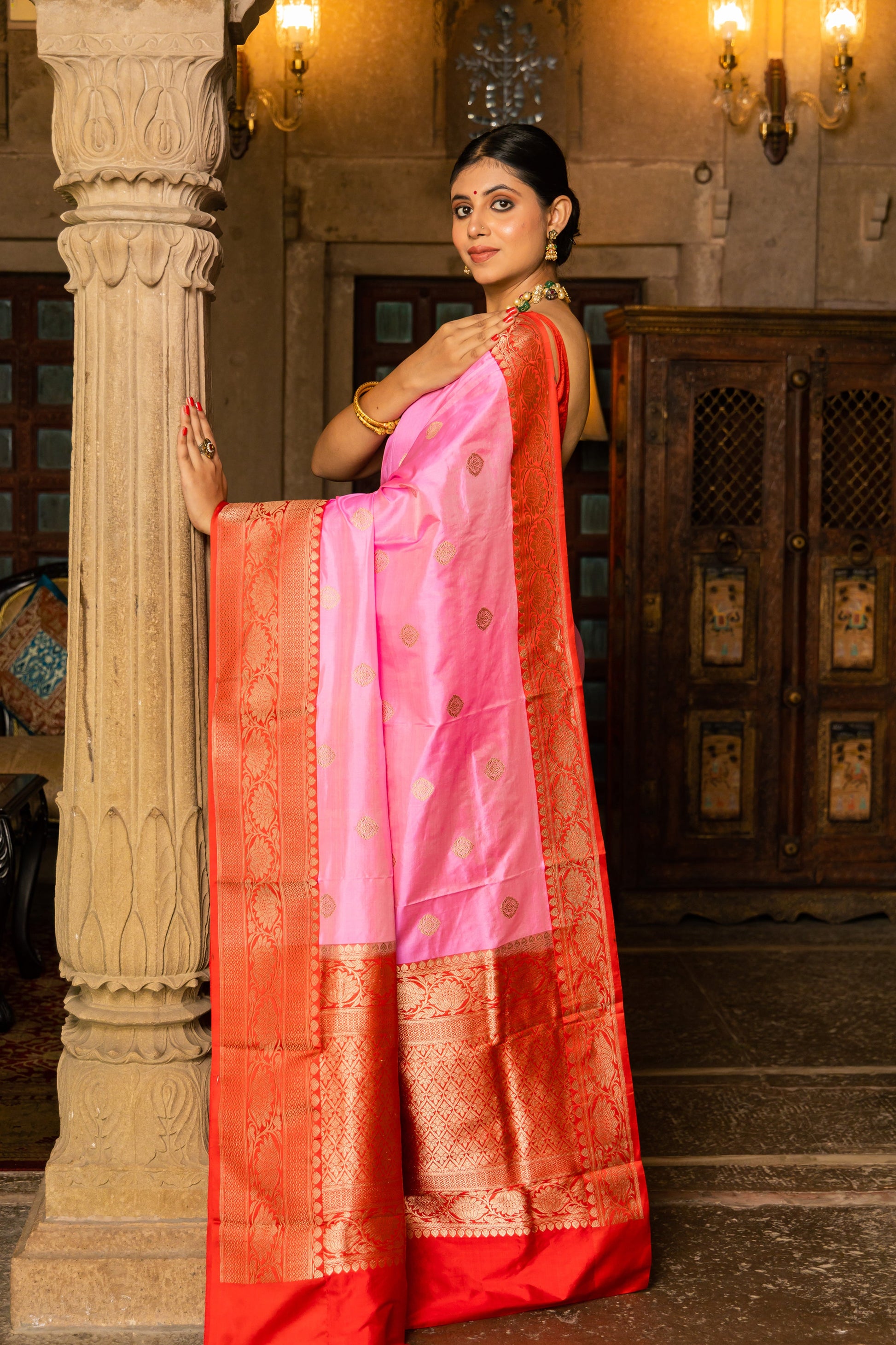 Pink Handwoven Kadwa Katan Silk Saree - Panaya