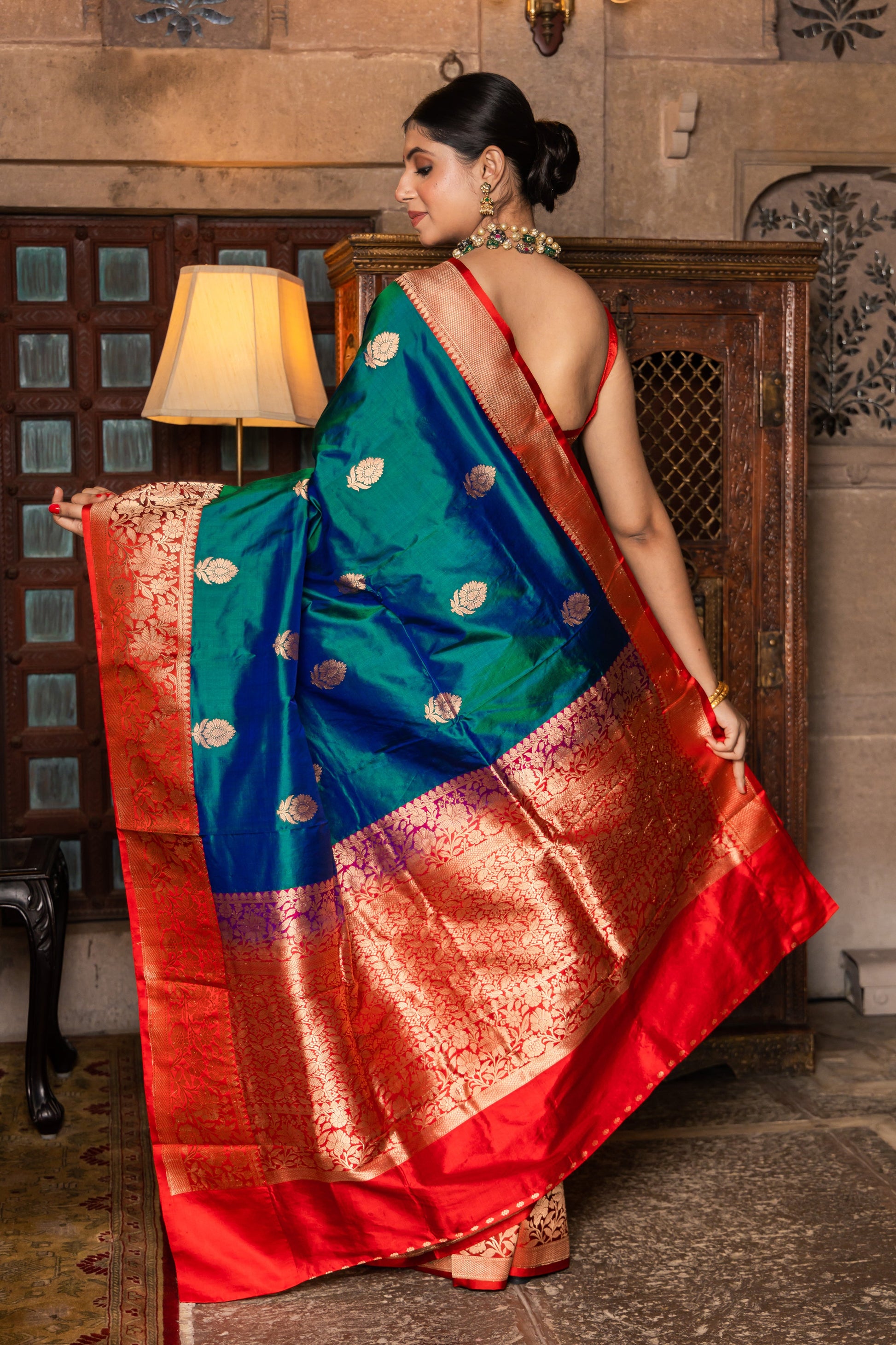 Teal Blue Handwoven Kadwa Katan Silk Saree - Panaya