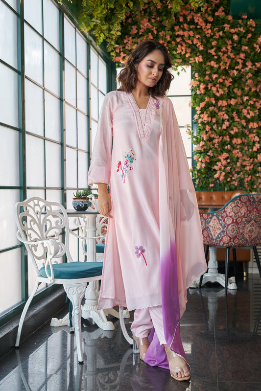 Dewy Pink Muslin Silk Printed Kurta set with Embroidery