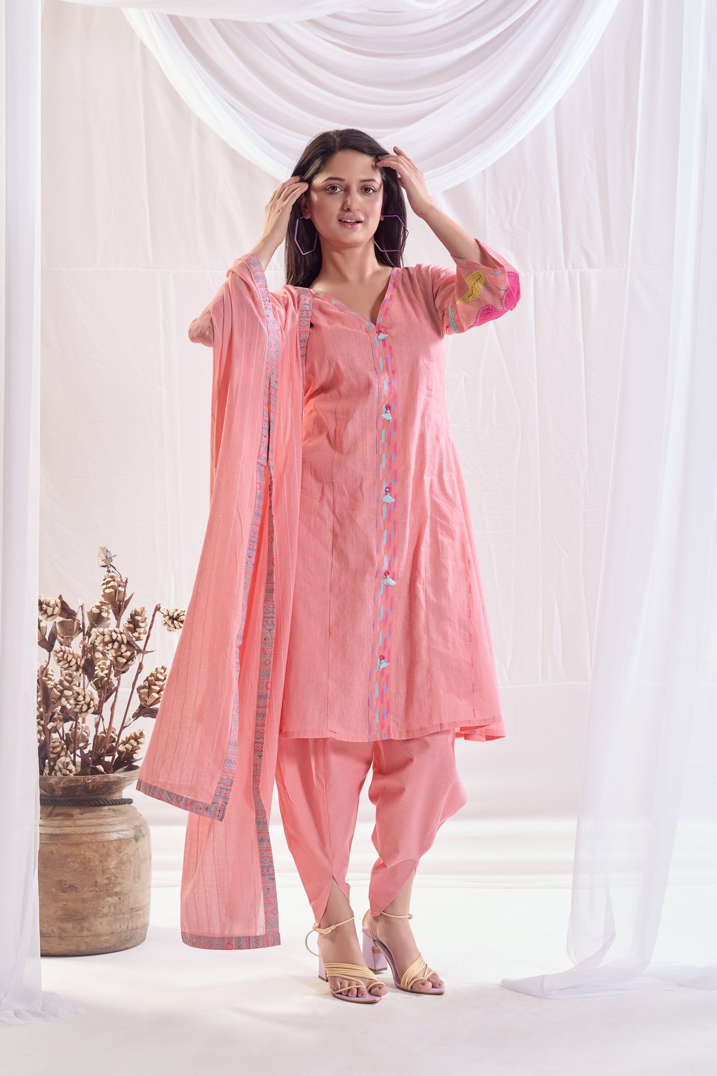 Chhaya Chic Cotton Self jacquard Kurta set with Embroidery