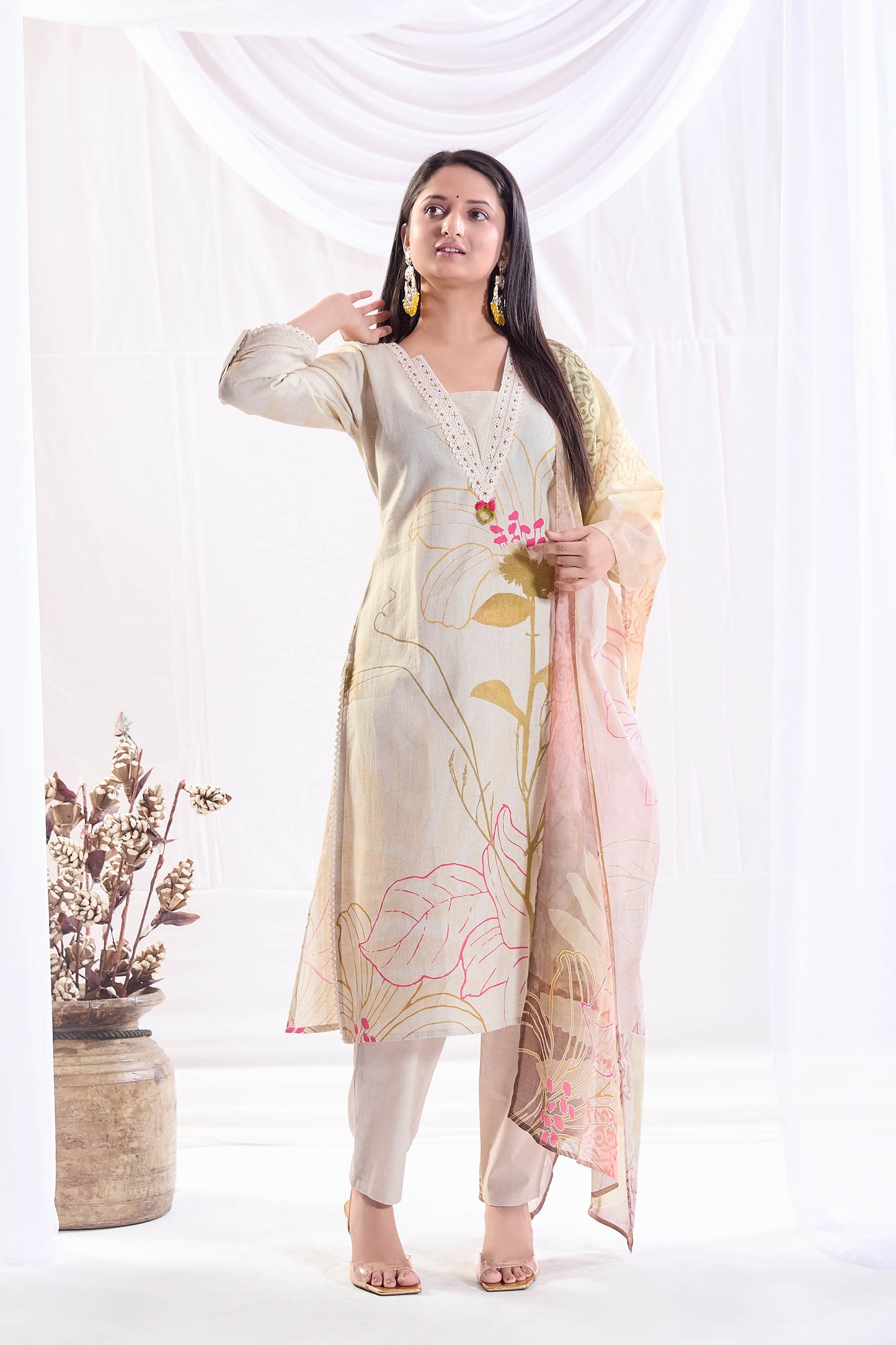 Off White Flex Cotton Lace Embroidery Straight Fit Kurta