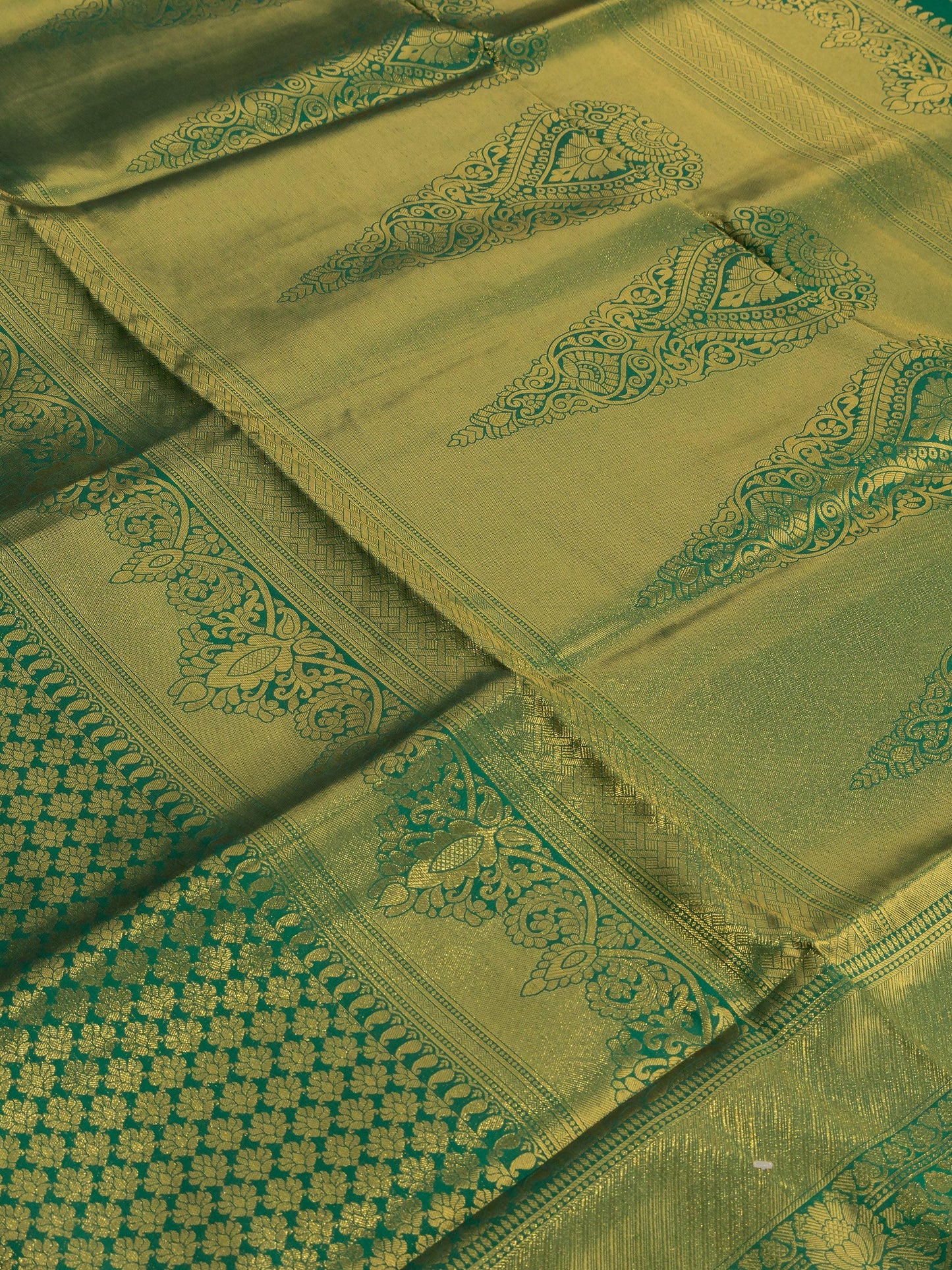 Green Butti Work Banarasi Saree