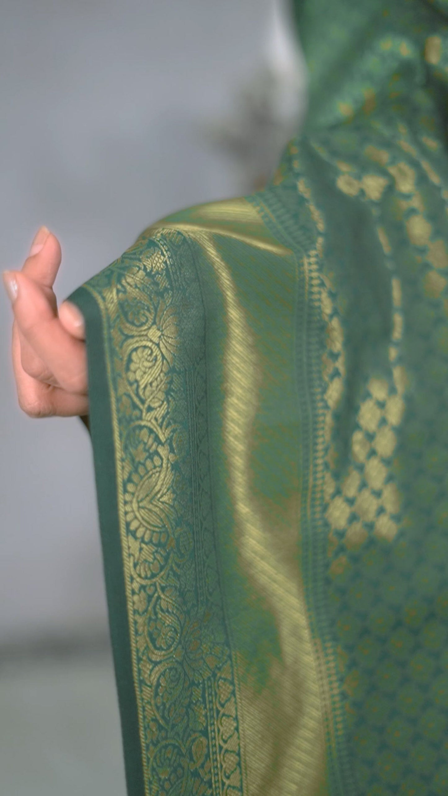 Green Butti Work Banarasi Saree