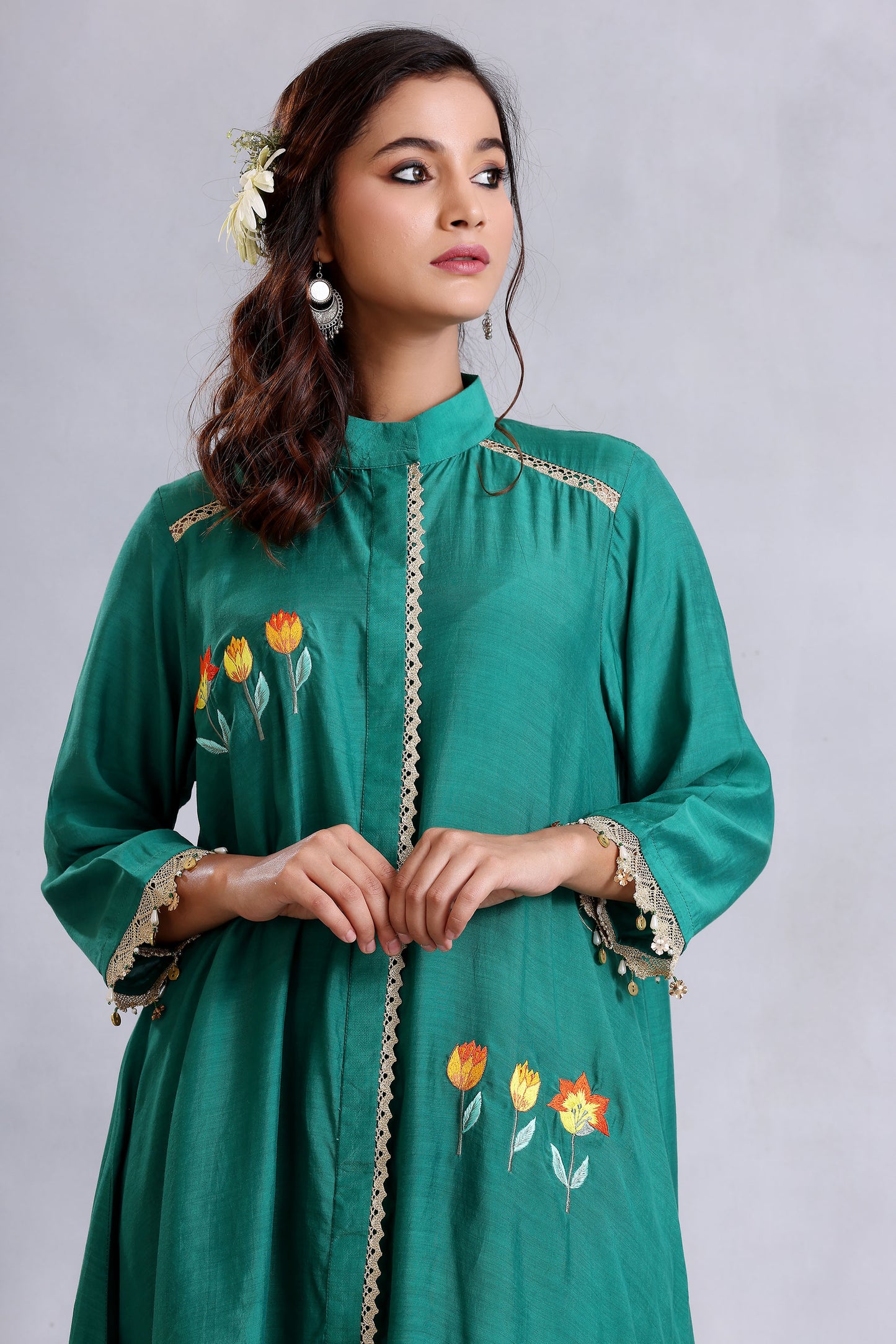 Asymmetryic Emerald Green Cotton Silk Sunehri kurta set