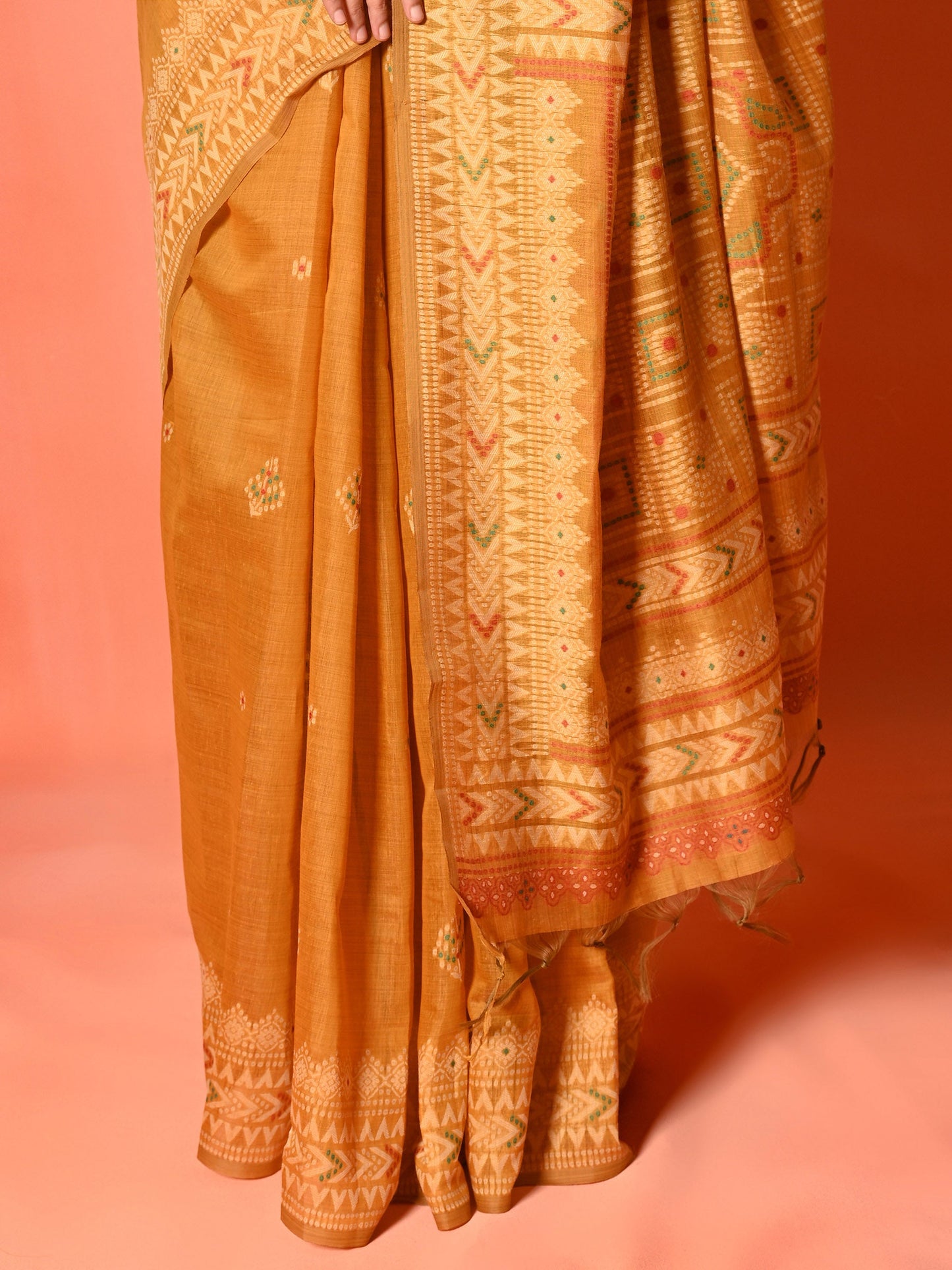 Rust Cotton Saree with Thread Weaving & Tassel Pallu