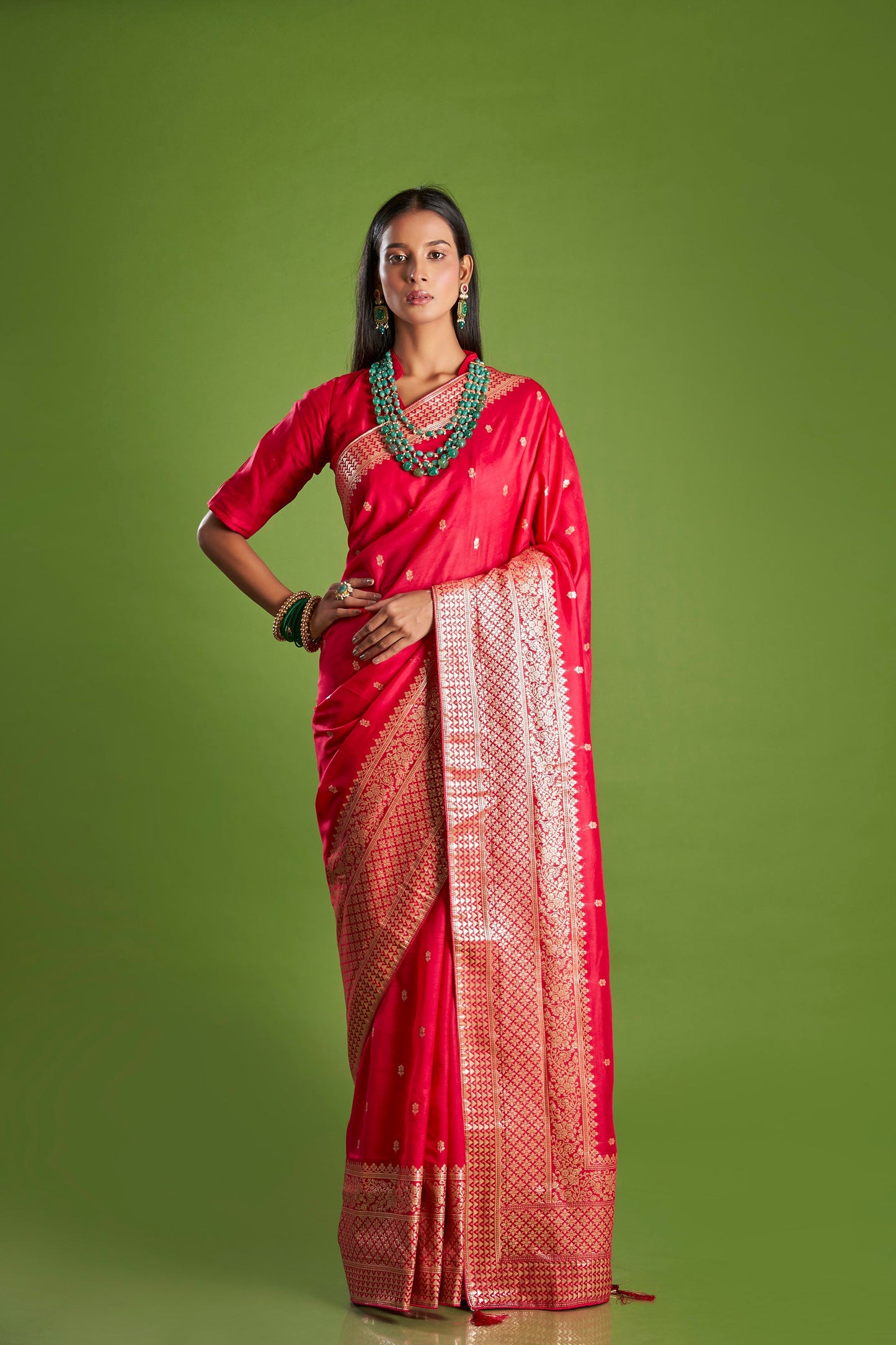 Red Organza Shimmer Khaddi Saree