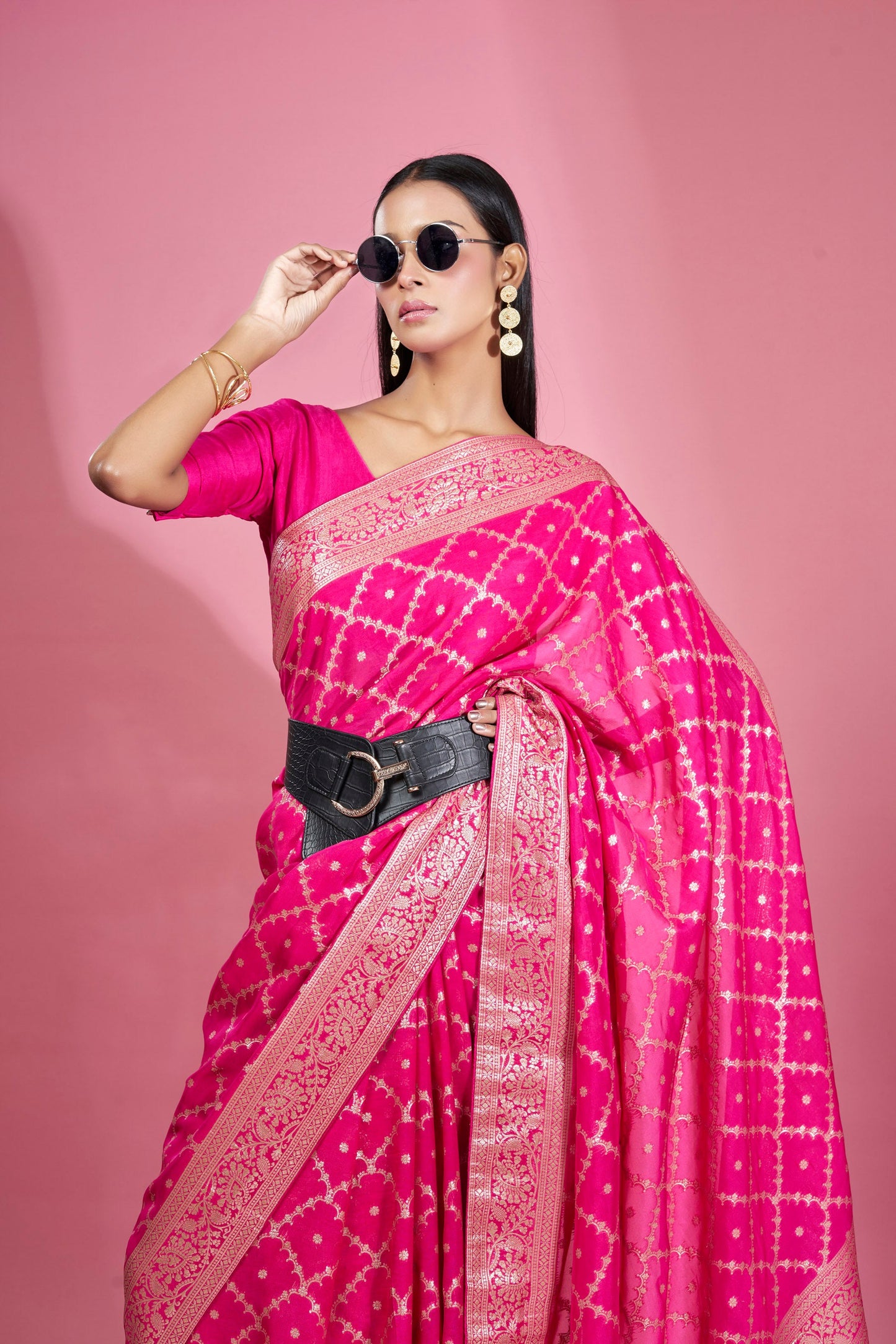 Women Rani Organza Weaving zari Saree