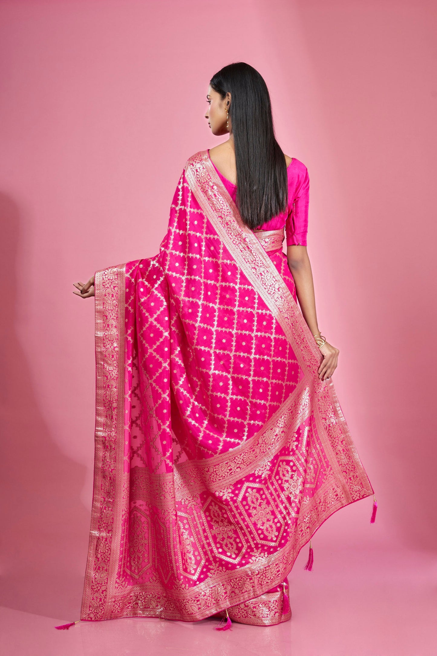 Women Rani Organza Weaving zari Saree