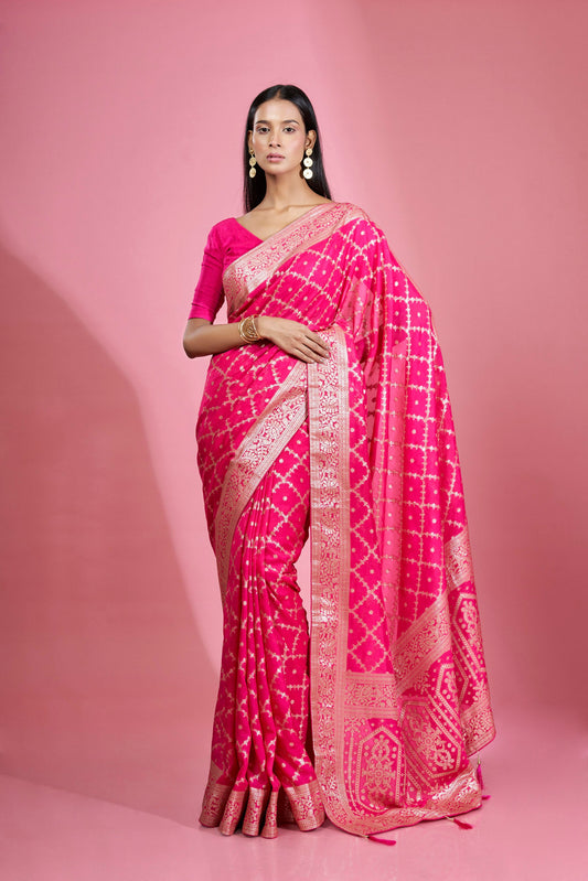 Women Rani Organza Weaving zari Saree