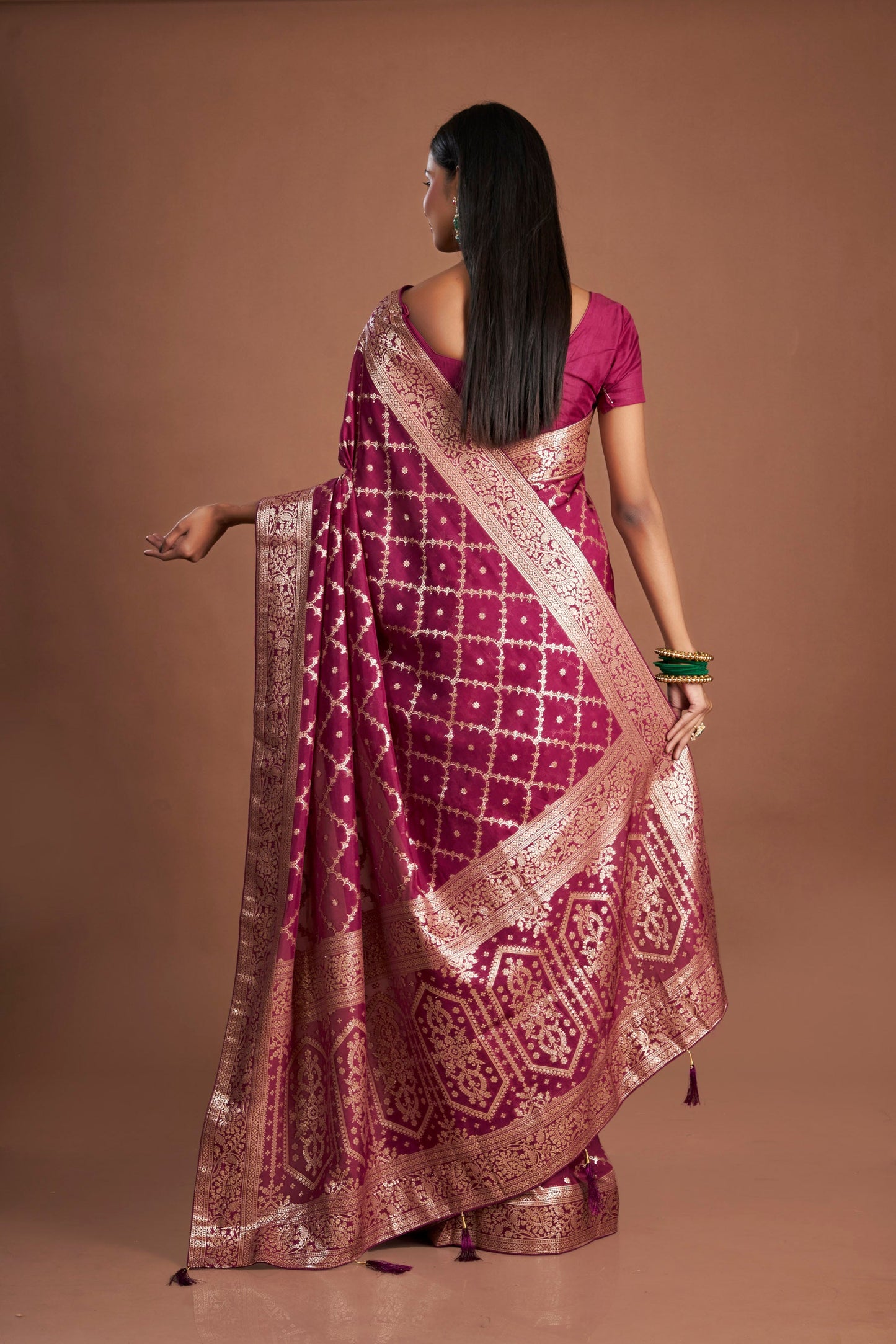 Women Wine Organza Weaving zari Saree