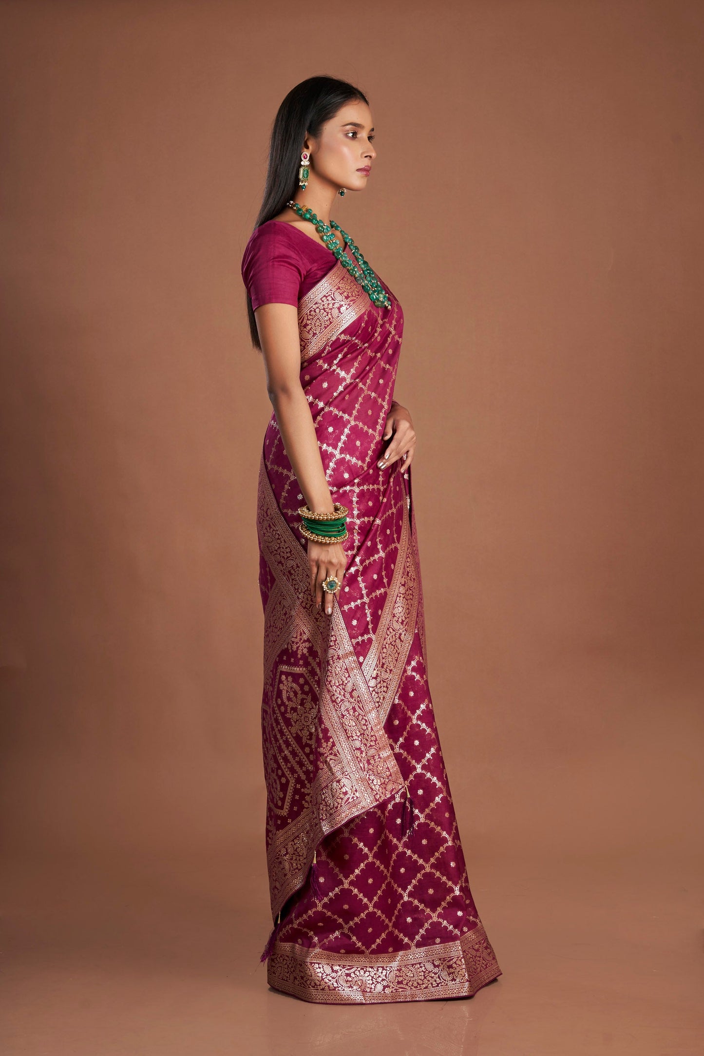 Women Wine Organza Weaving zari Saree