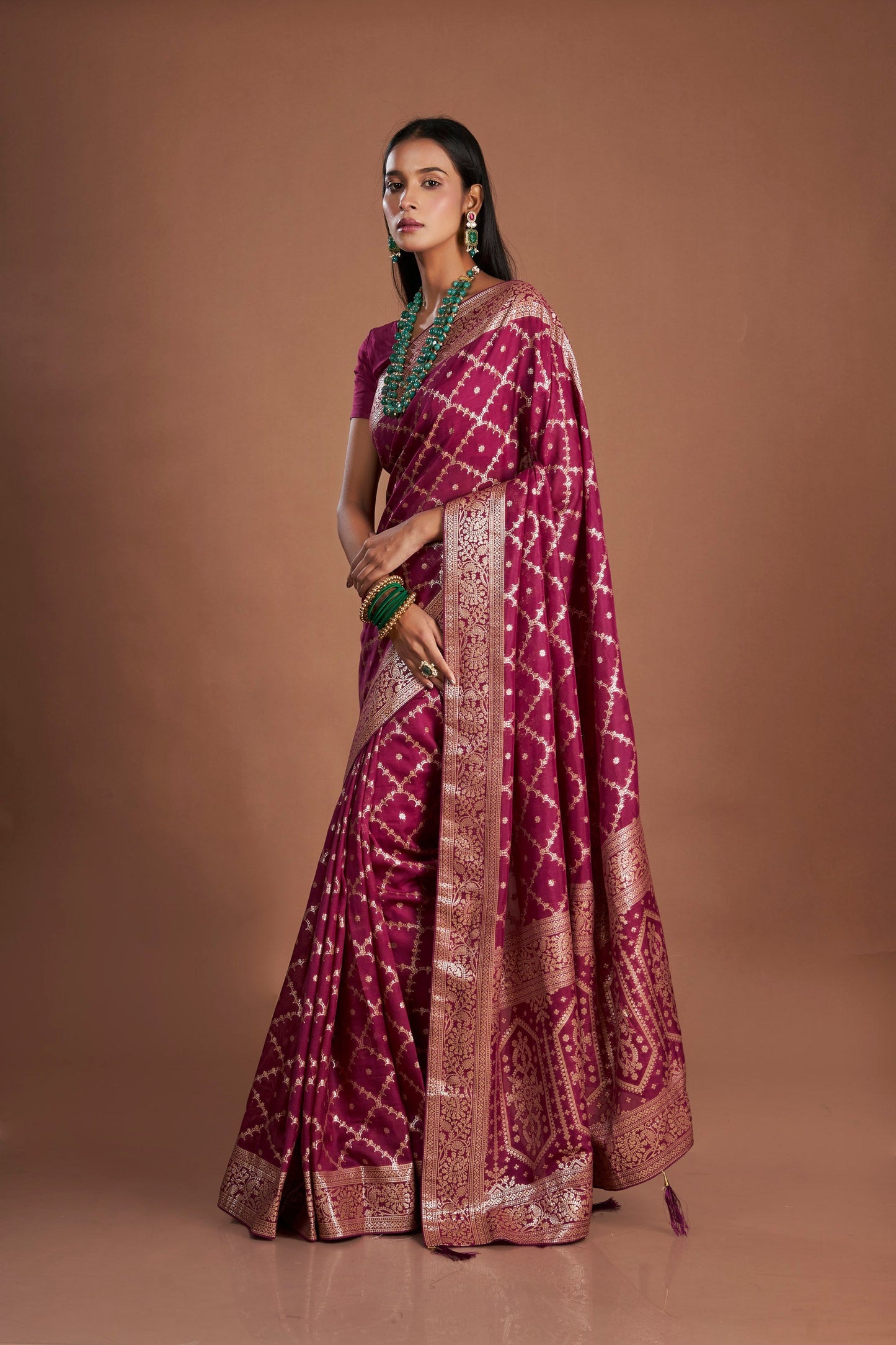 Women Wine Organza Weaving zari Saree