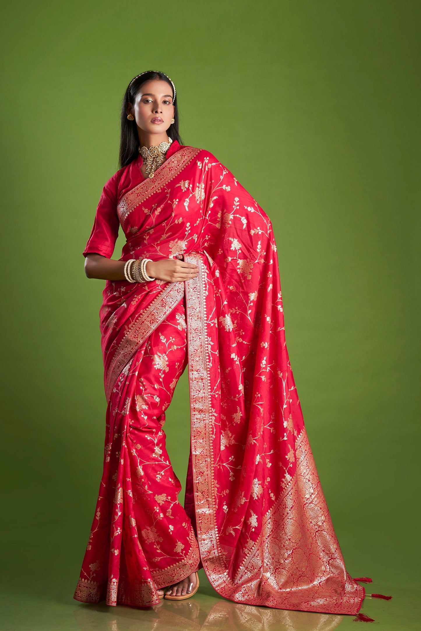 Women Red Organza Zari weaving Saree