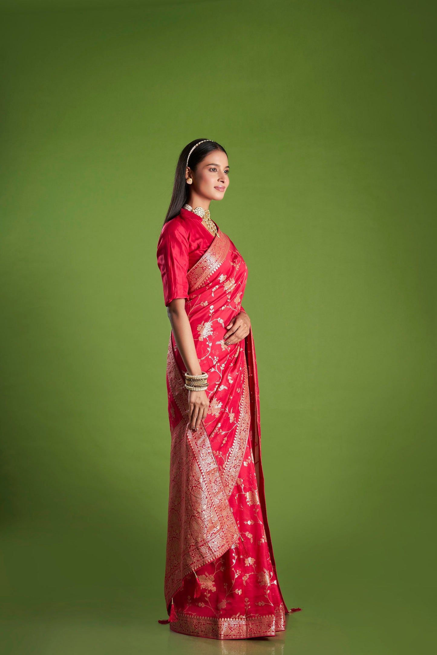 Women Red Organza Zari weaving Saree