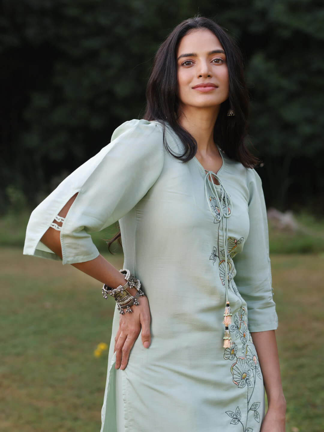 Mint Green Viscose Silk Kurta Set With Embroidery