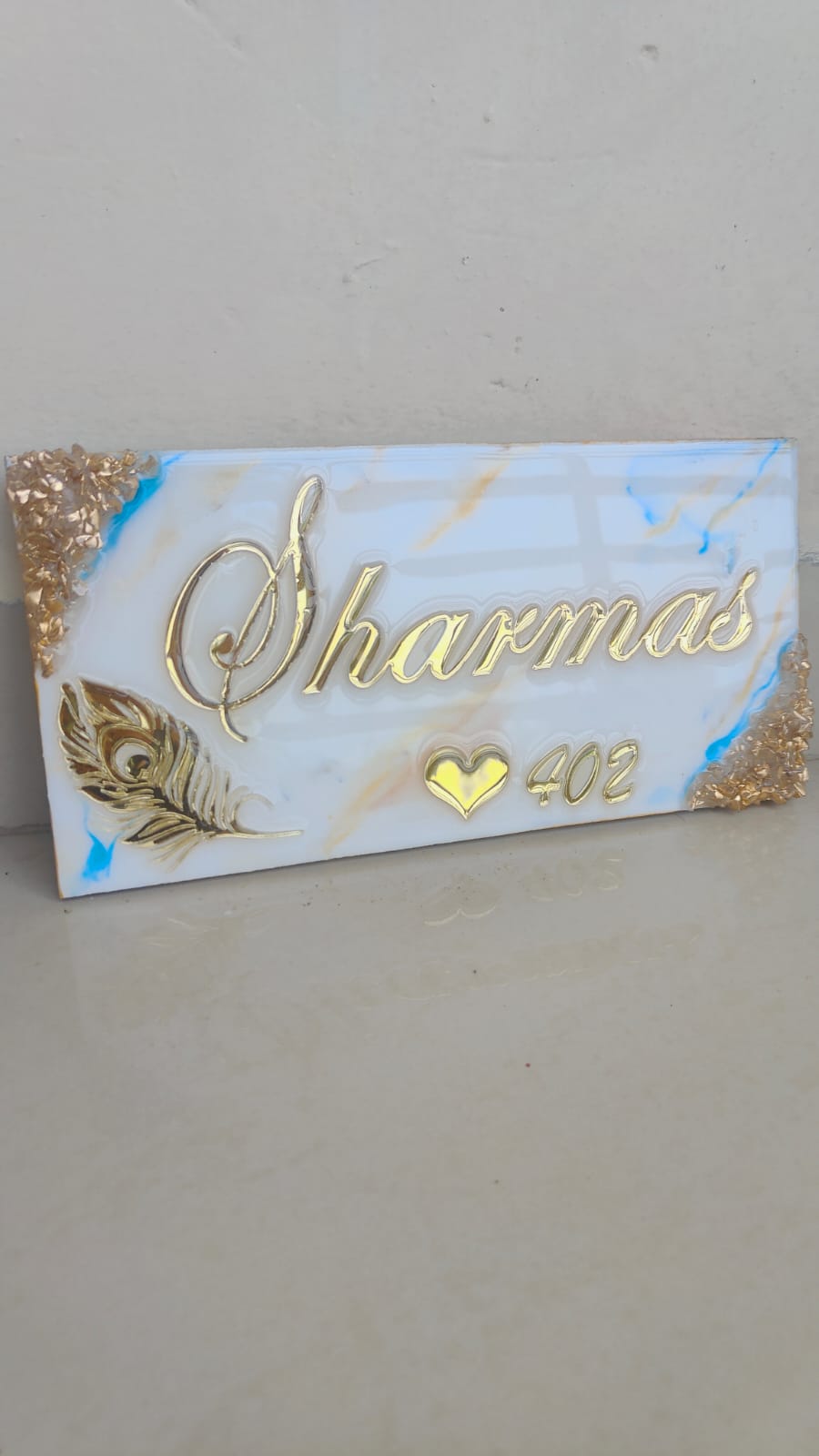 Customizable Resin Art Name Plates - White with Gold, 18*9 inches