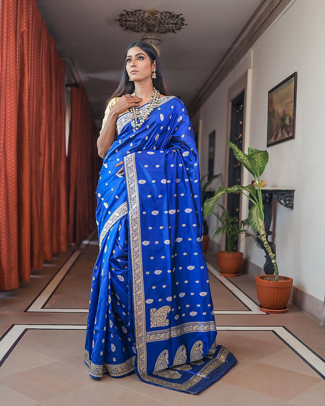 Royal Blue Handwoven Kadwa Katan Pure Silk Saree - Panaya