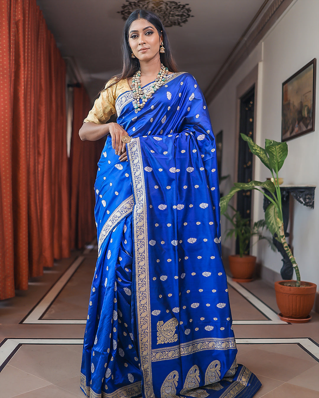 Royal Blue Handwoven Kadwa Katan Pure Silk Saree - Panaya