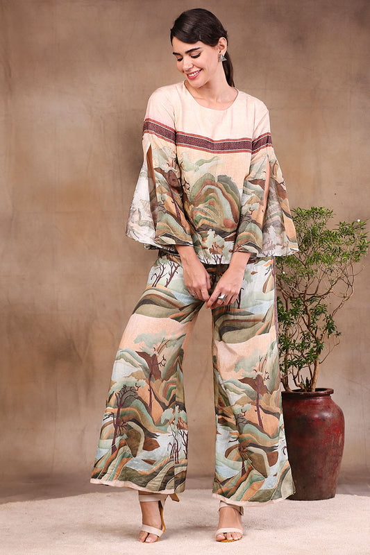 Conversational Printed Pant With Slited Sleeves Top